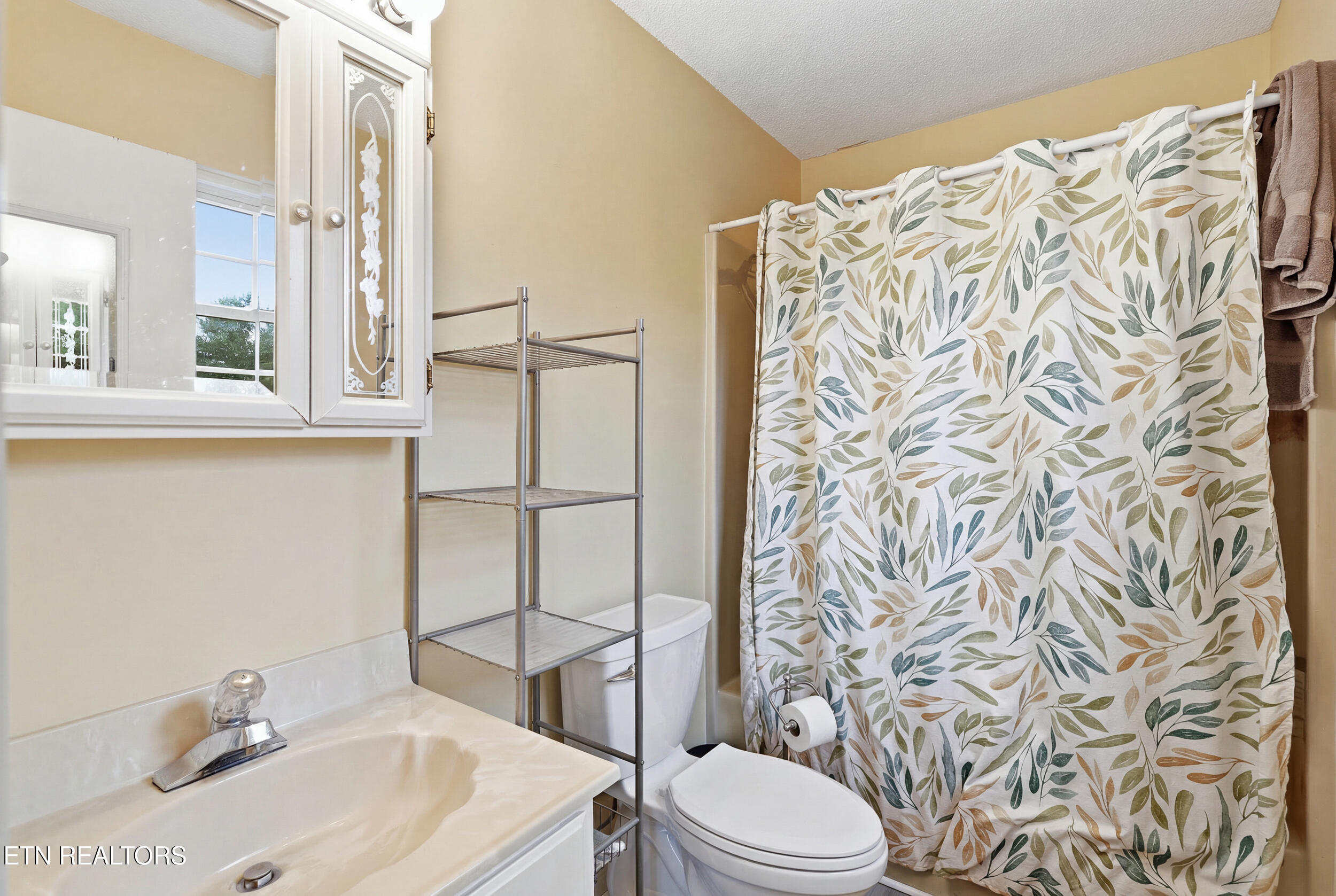 3017 Pleasant View Avenue Maryville TN 37803
