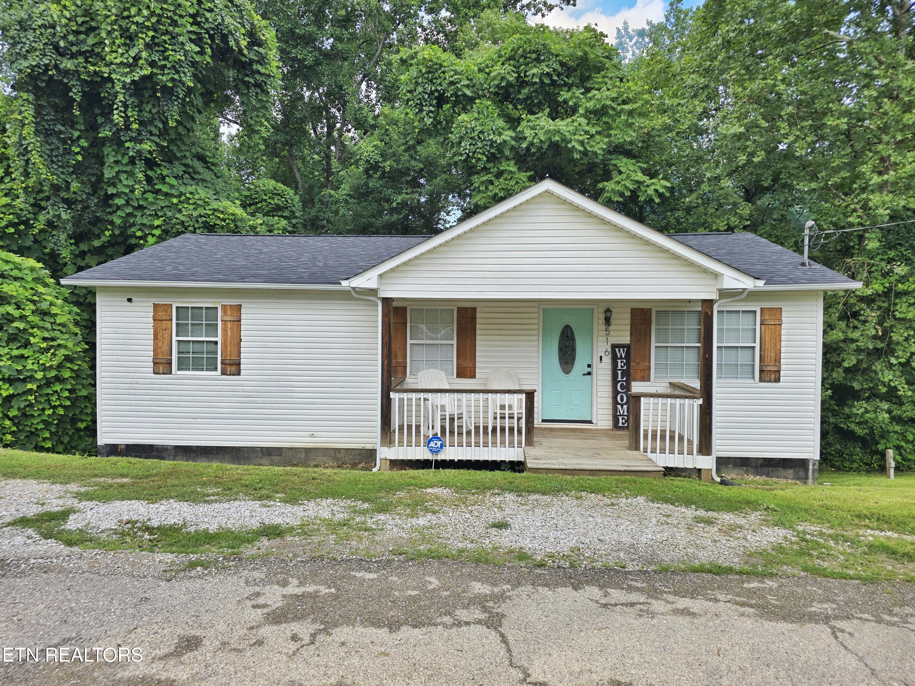 516 N 11th Street Lafollette TN 37766