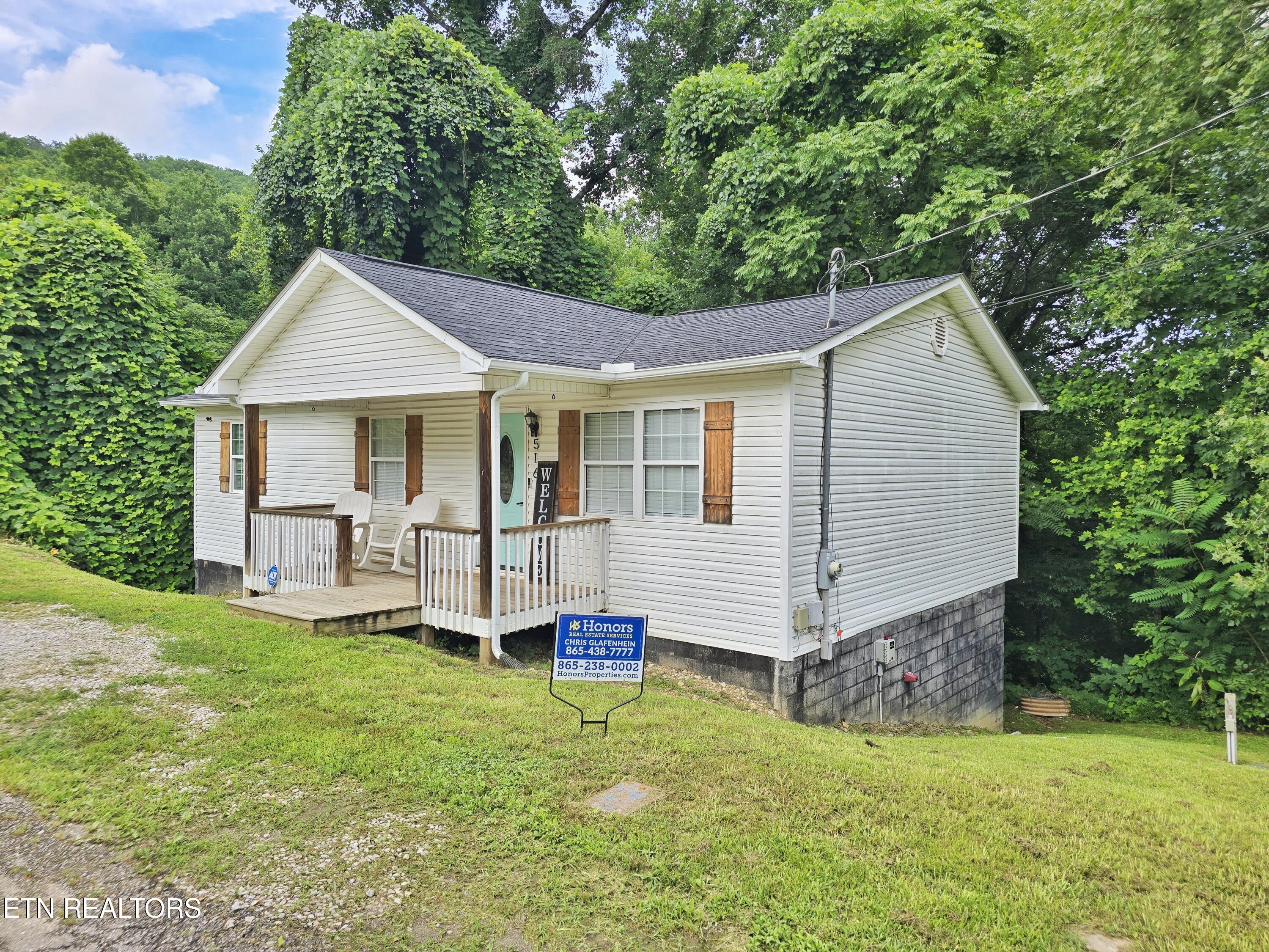 516 N 11th Street Lafollette TN 37766