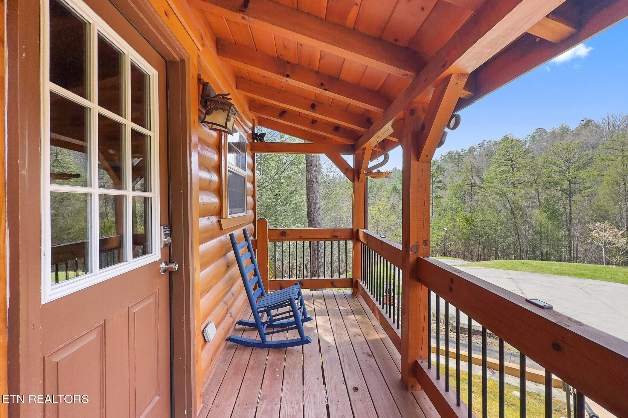 1238 Mossy Cove Way Sevierville TN 37876