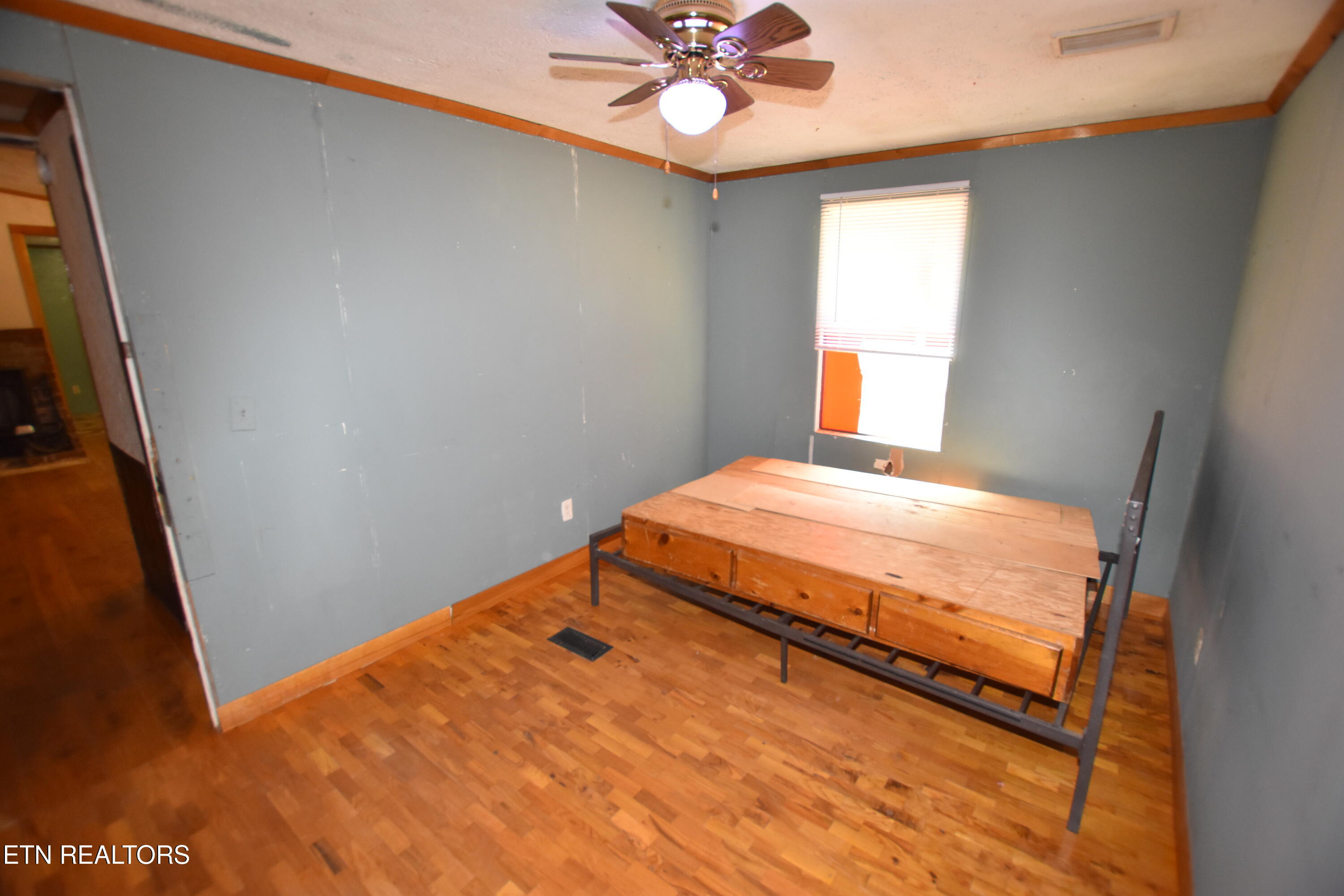 213 Mountain Side Lane Rocky Top TN 37769
