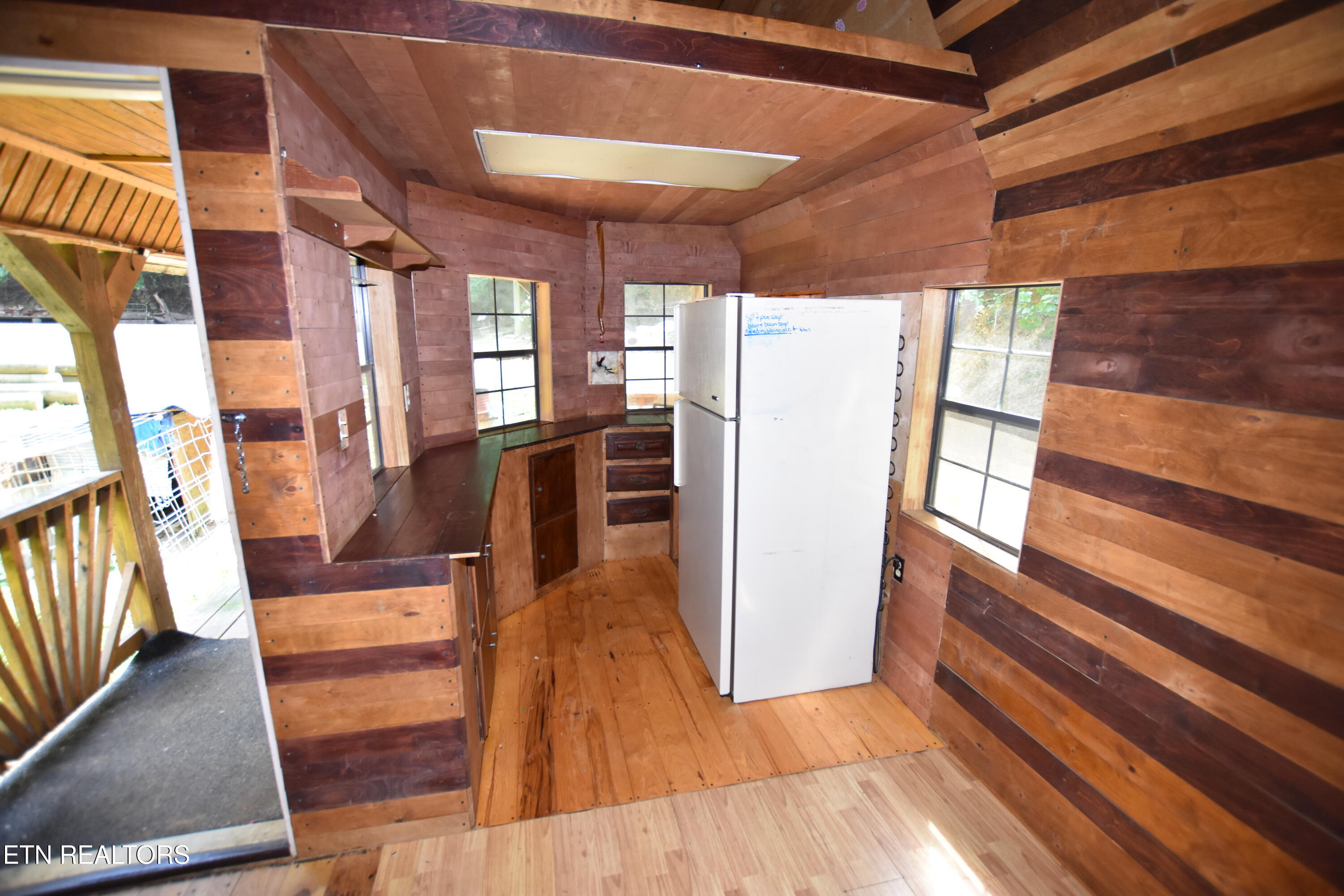 213 Mountain Side Lane Rocky Top TN 37769