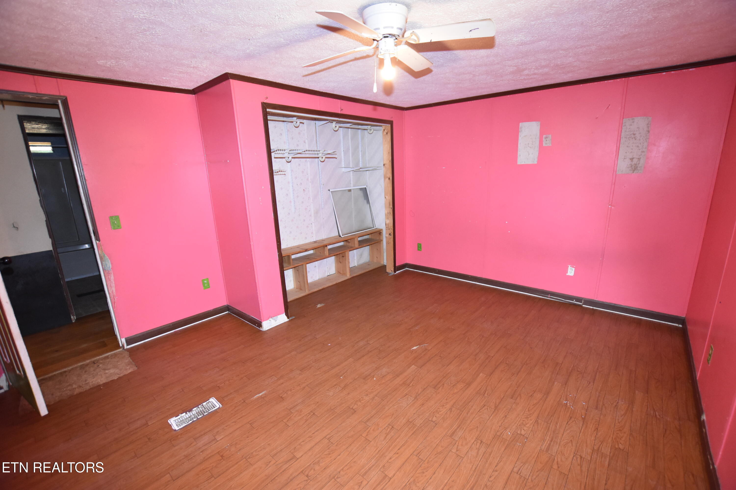213 Mountain Side Lane Rocky Top TN 37769