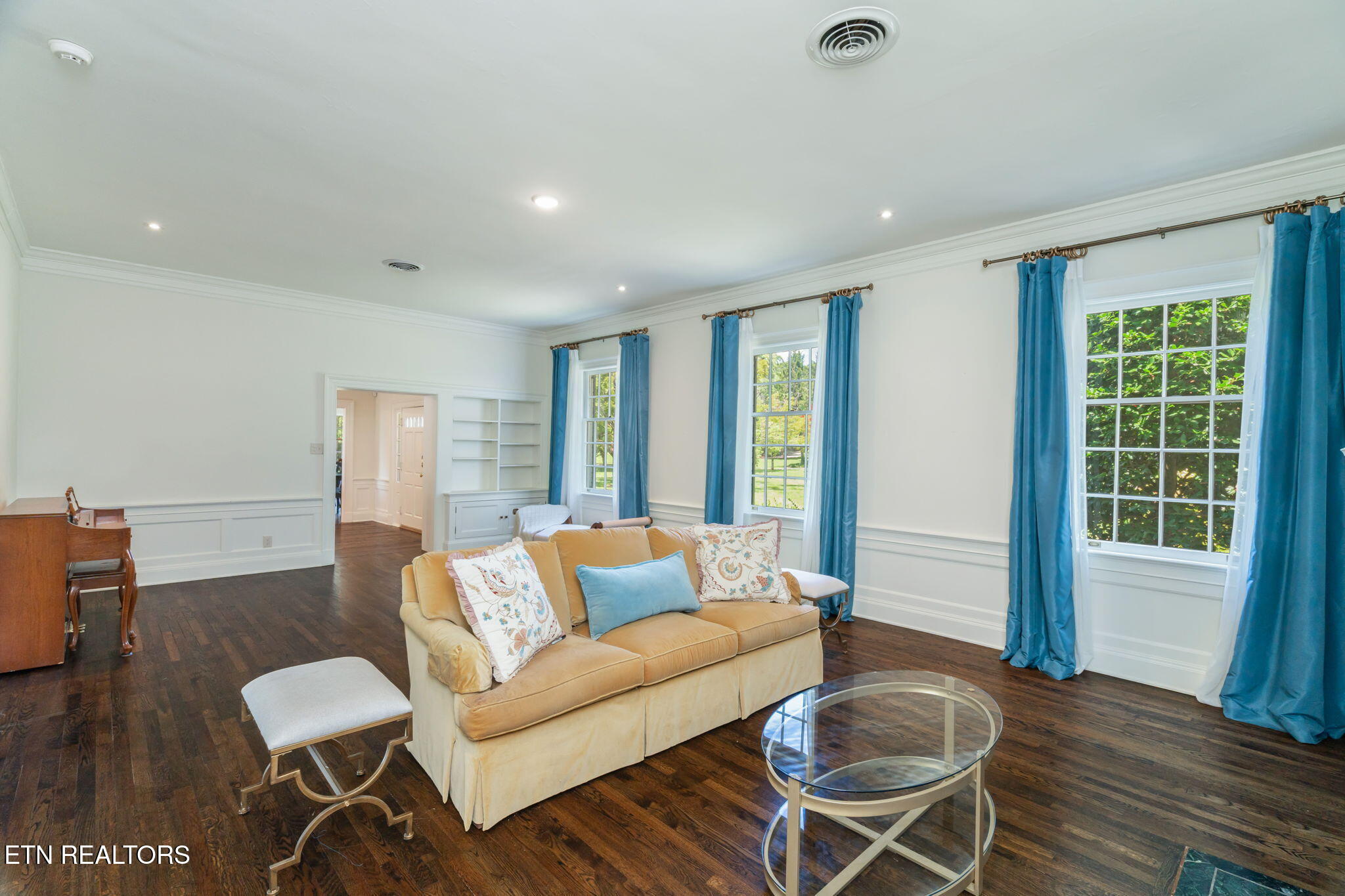 2216 Cherokee Boulevard Knoxville TN 37919