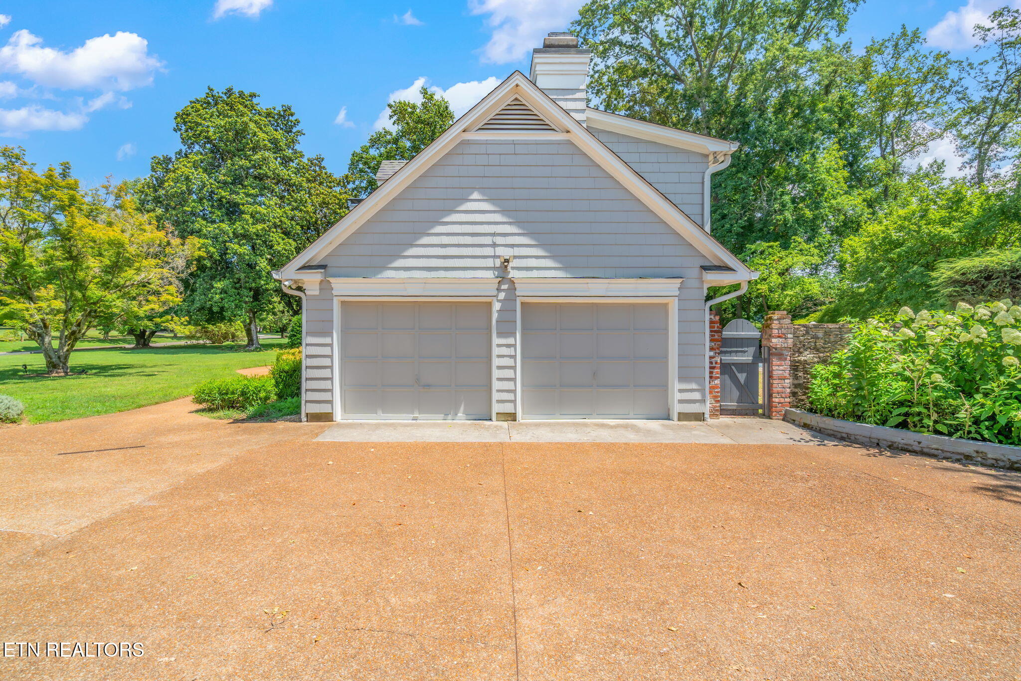 2216 Cherokee Boulevard Knoxville TN 37919