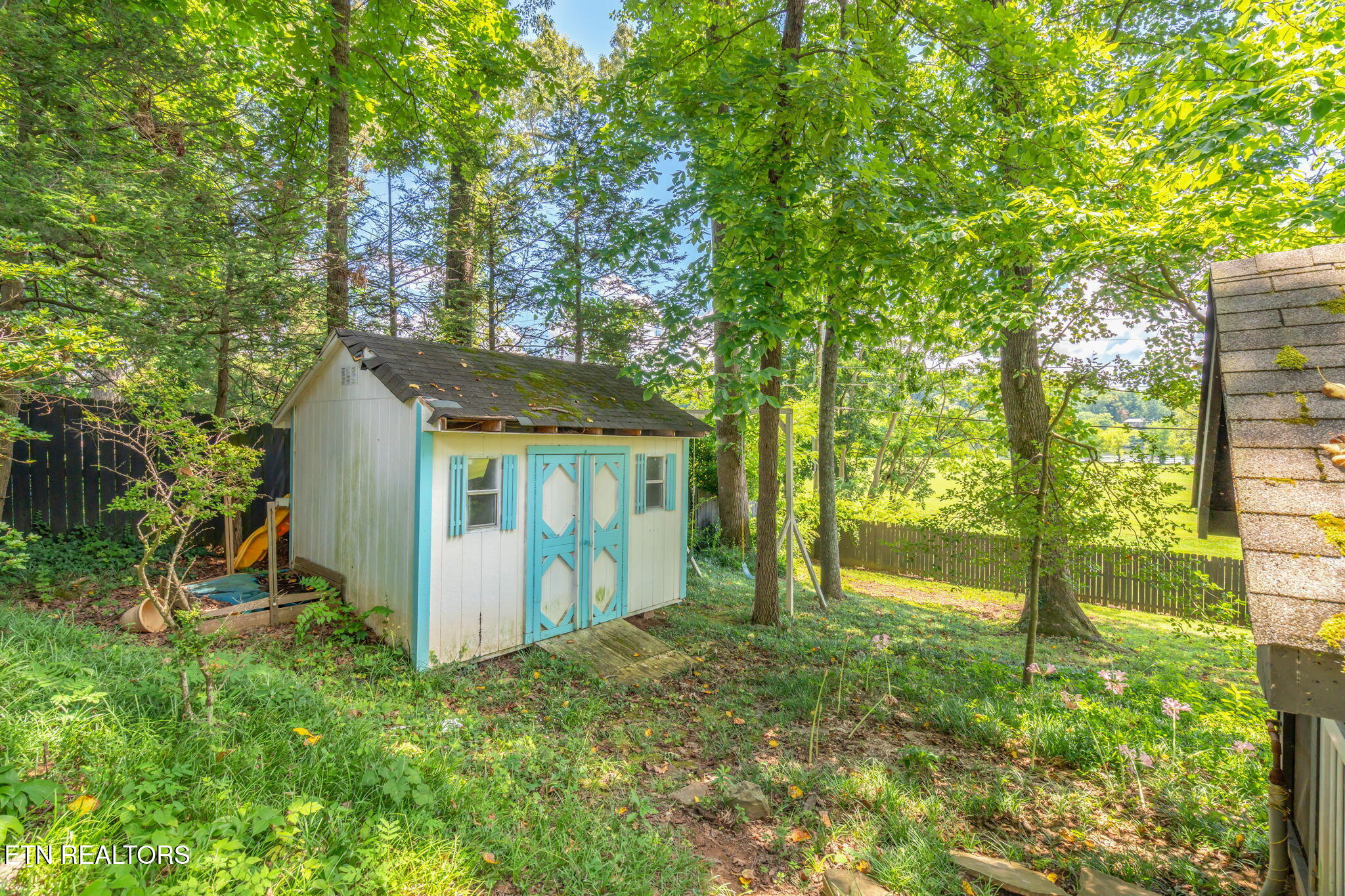 2216 Cherokee Boulevard Knoxville TN 37919