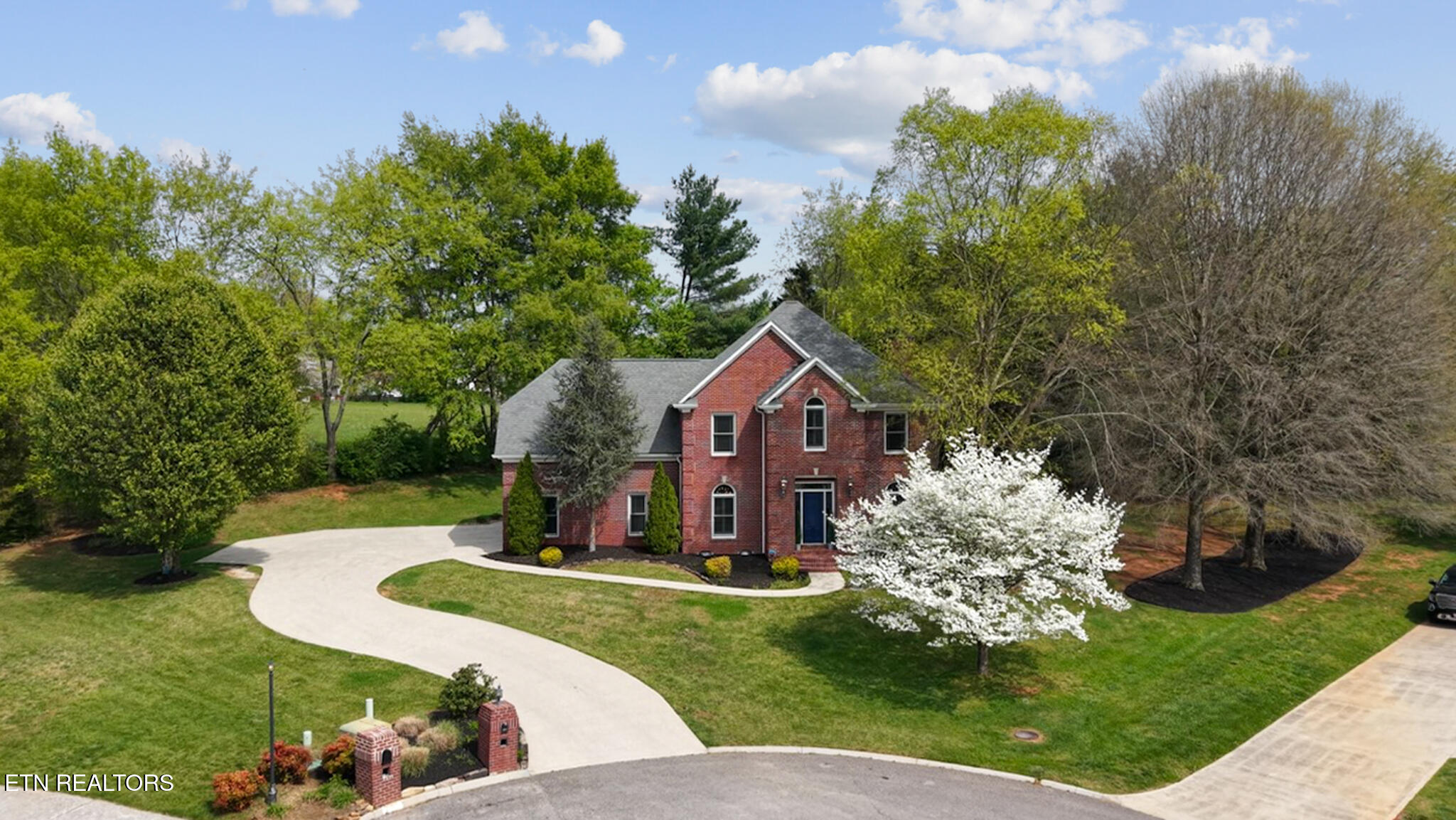 4100 Bajo Lane Powell TN 37849