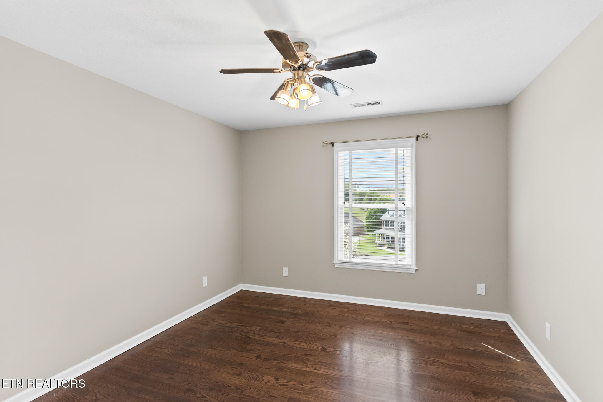 4100 Bajo Lane Powell TN 37849