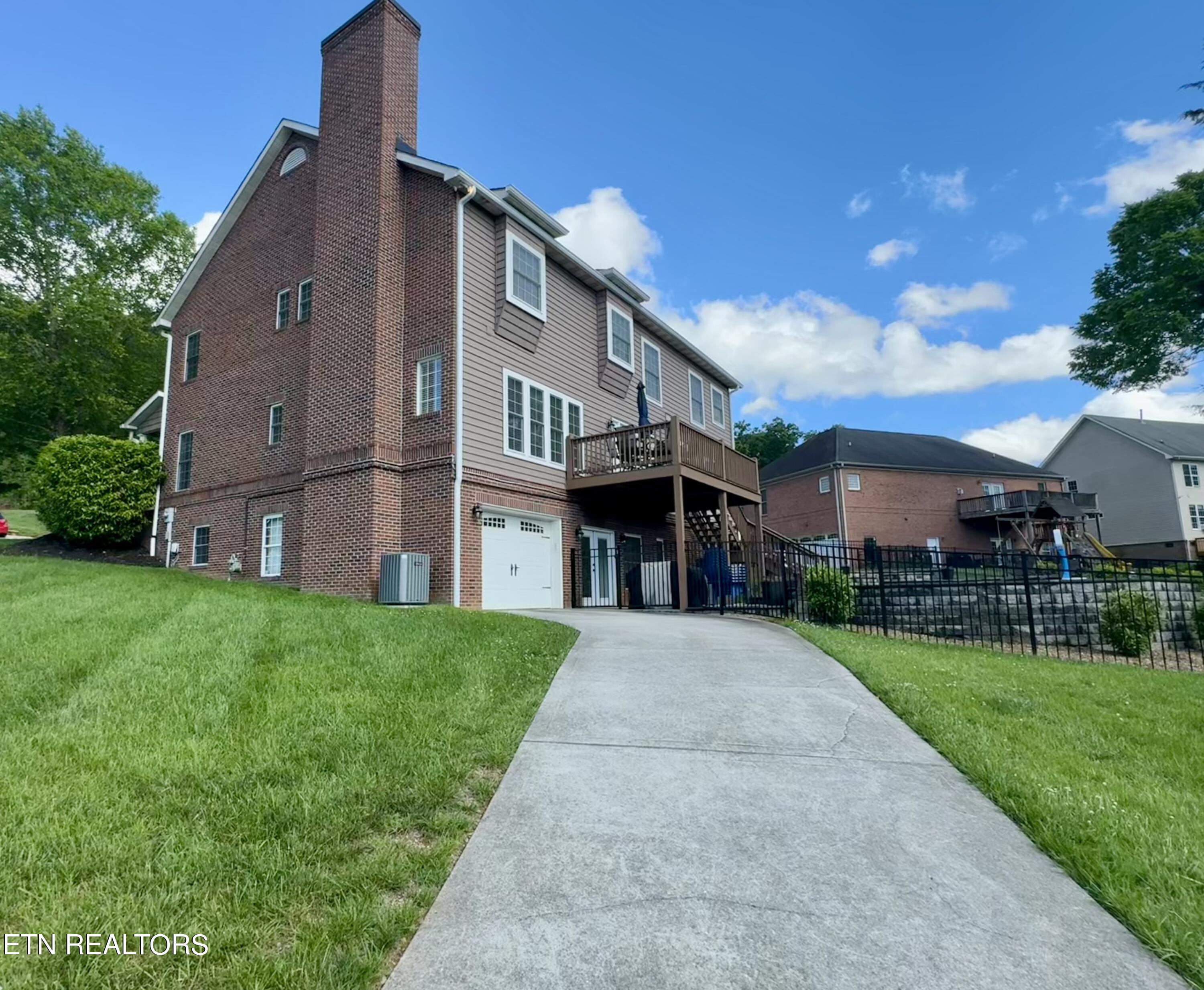 2021 Cascade Falls Lane Knoxville TN 37931