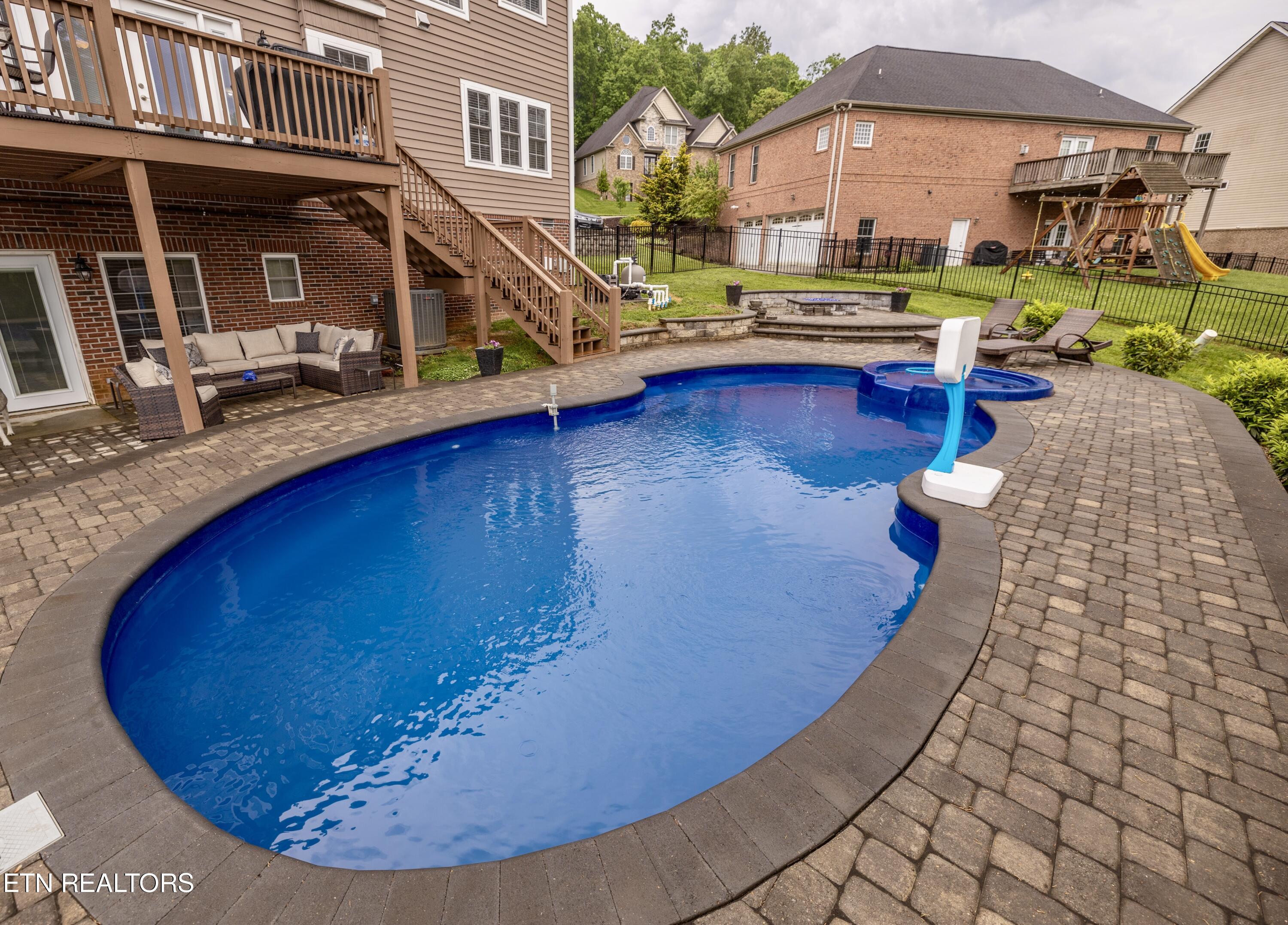 2021 Cascade Falls Lane Knoxville TN 37931