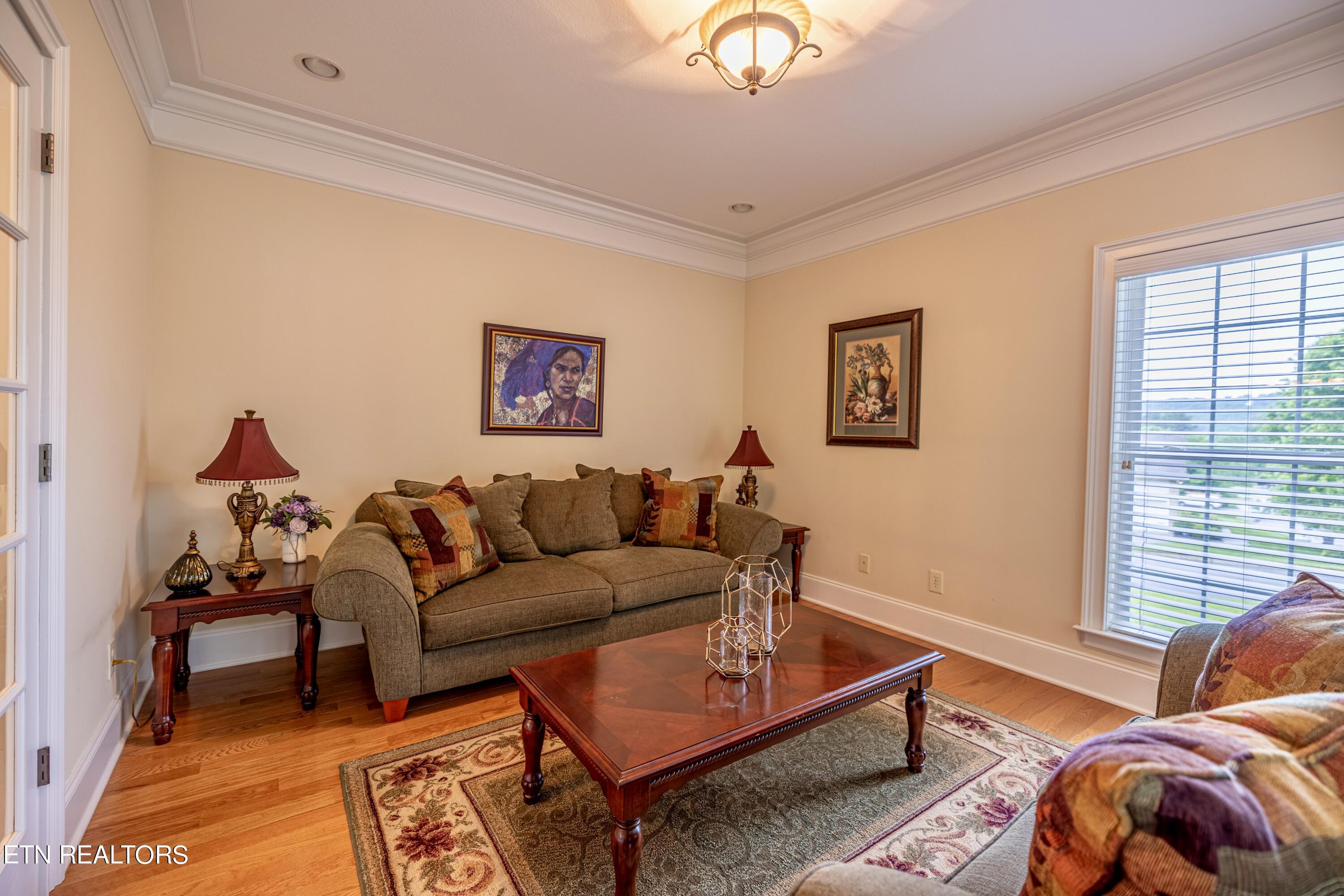 2021 Cascade Falls Lane Knoxville TN 37931