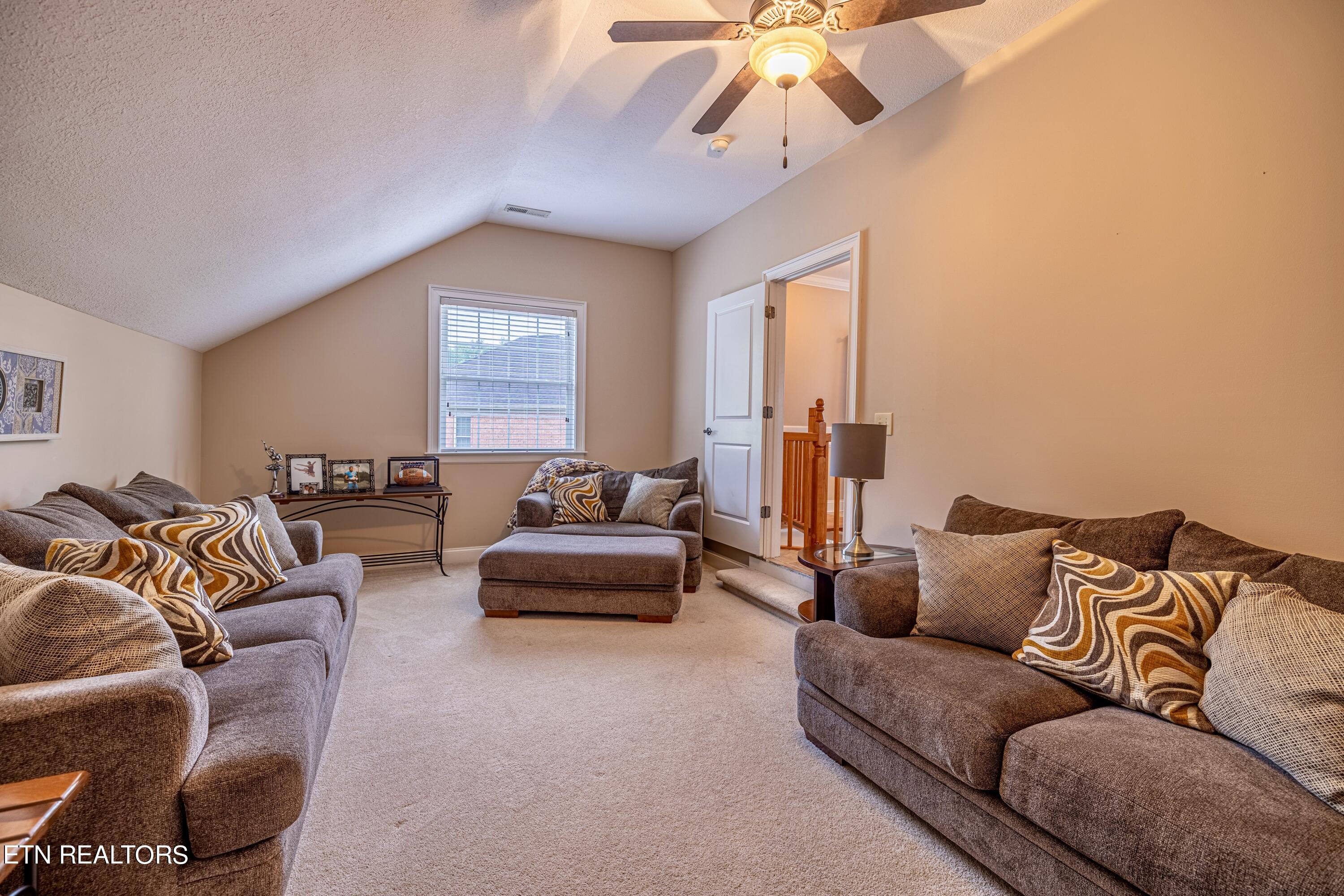 2021 Cascade Falls Lane Knoxville TN 37931