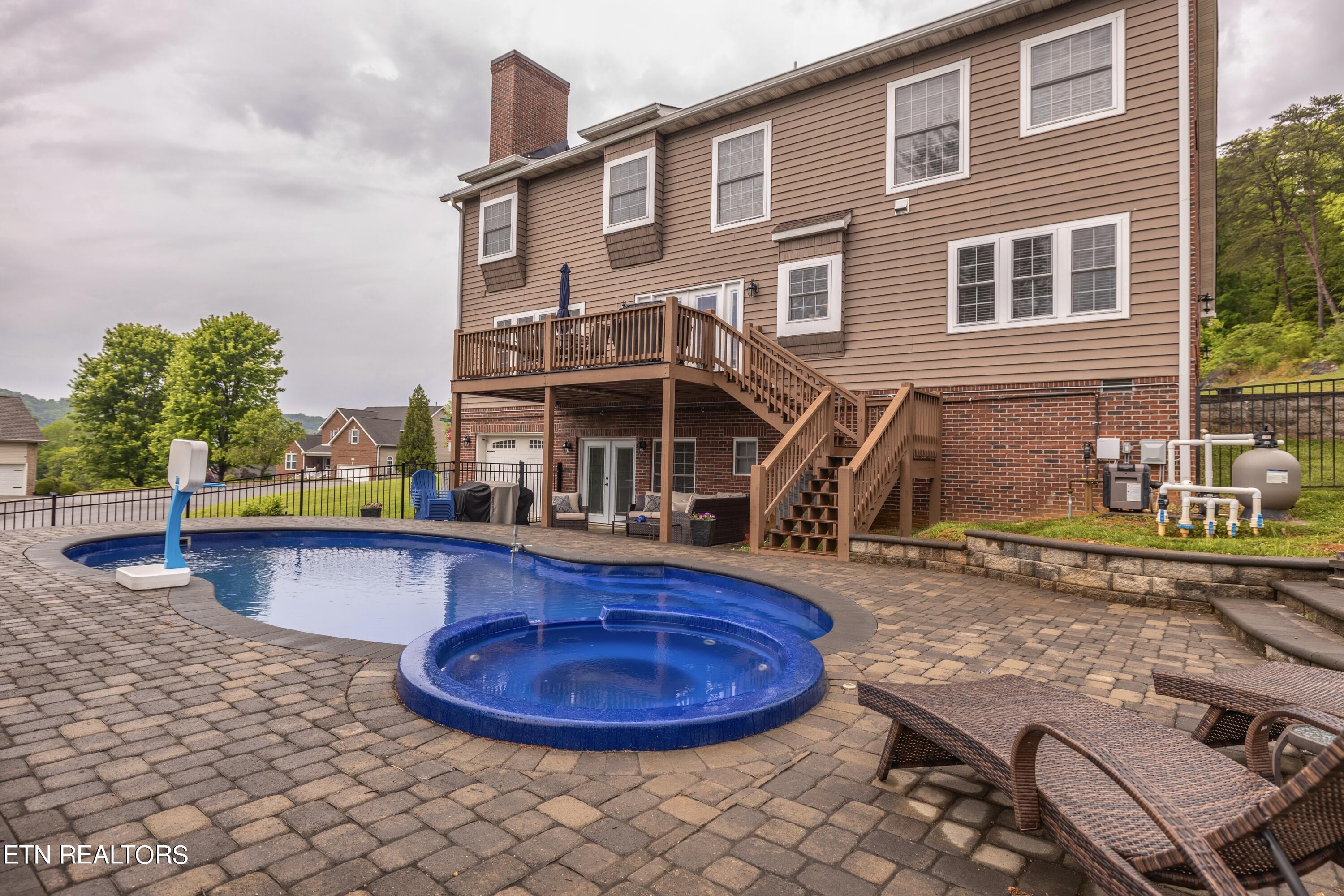 2021 Cascade Falls Lane Knoxville TN 37931