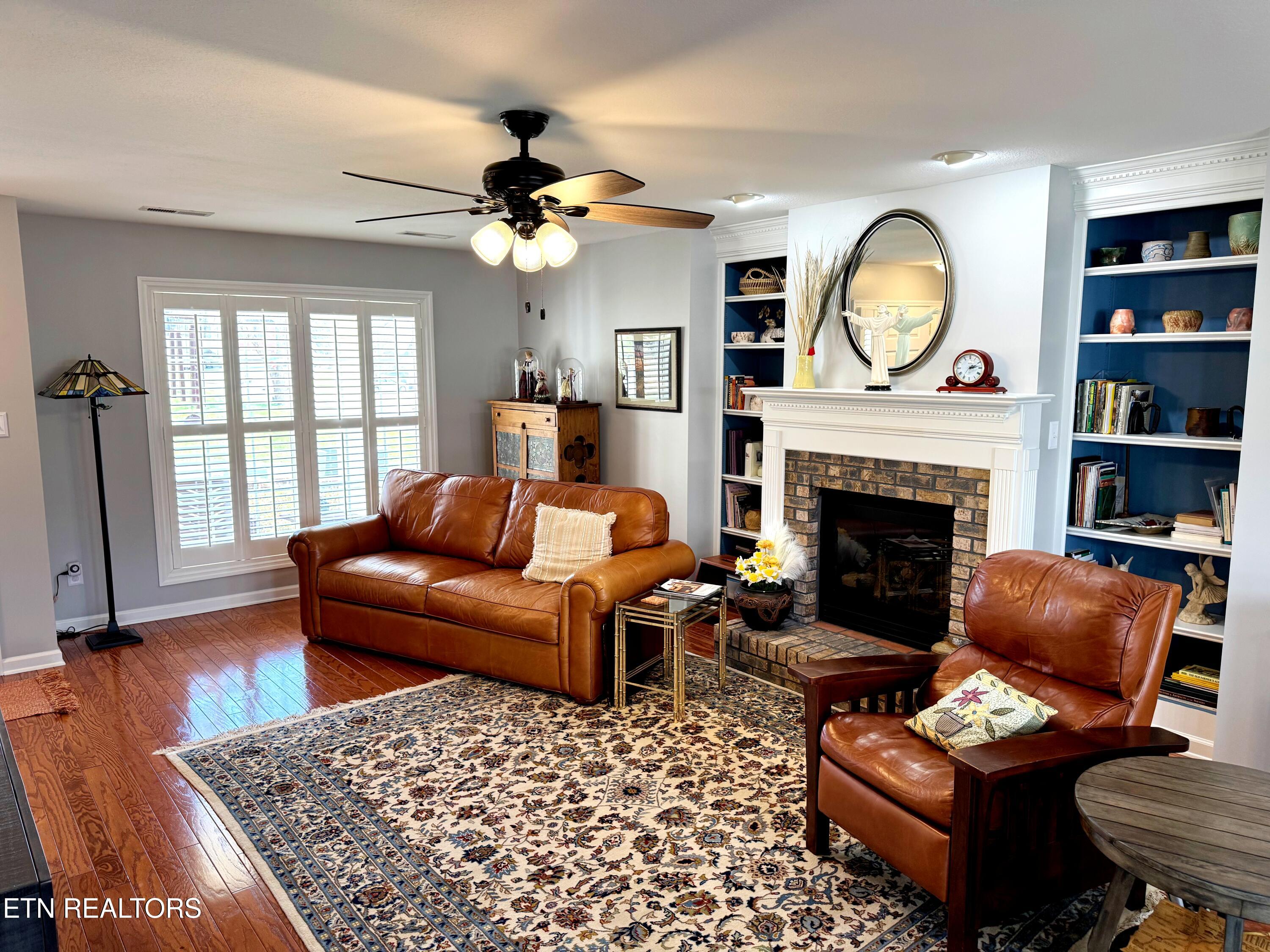 2327 Autumn Knoll Drive Knoxville TN 37920