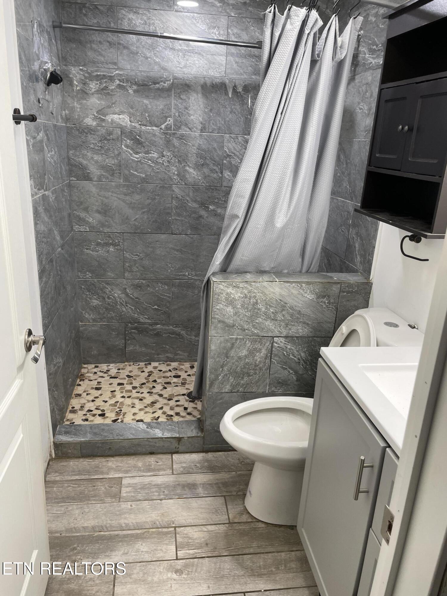 430 Whitaker Street Tazewell TN 37879