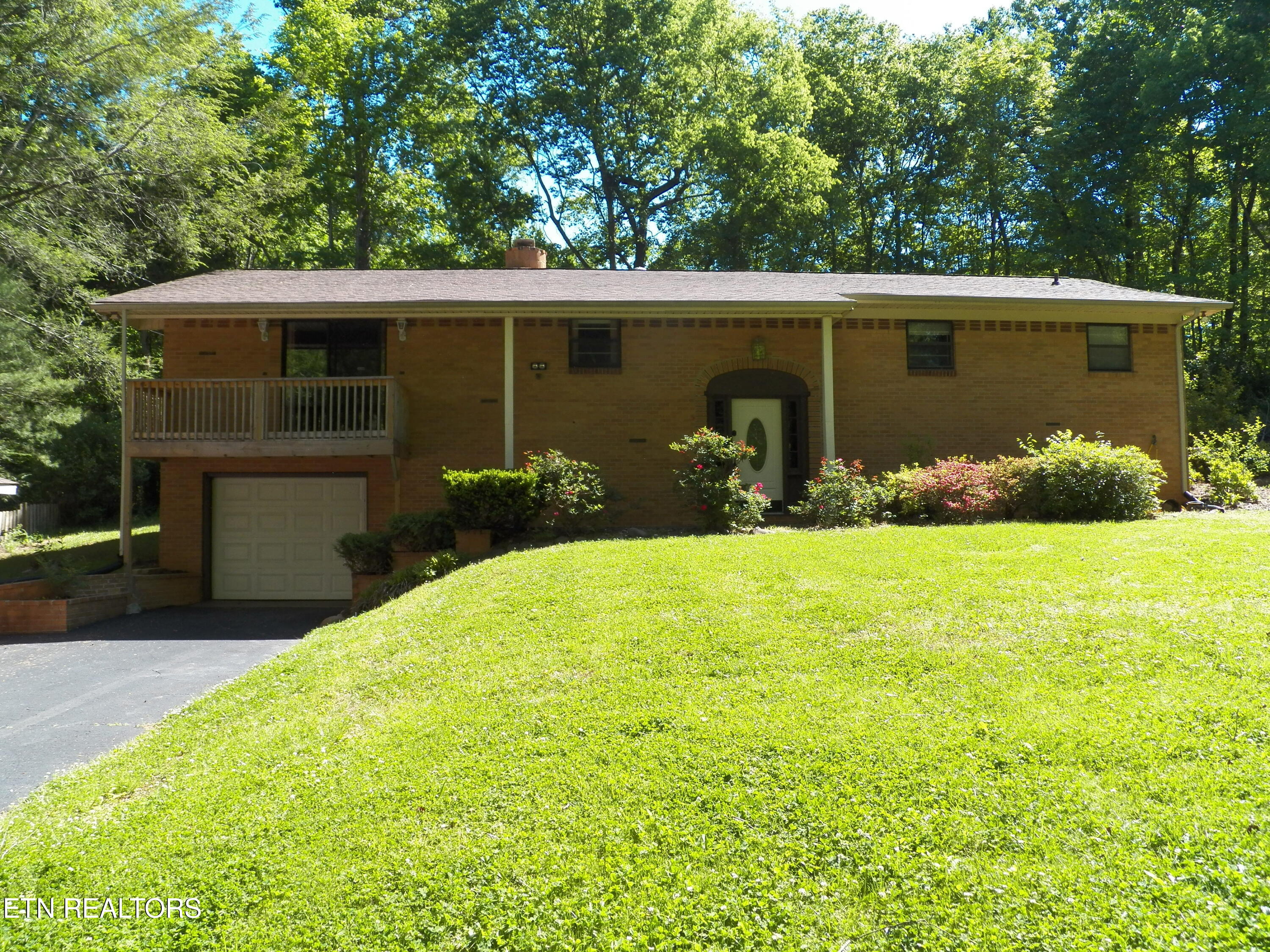 1634 Snodderly Road Lenoir City TN 37771