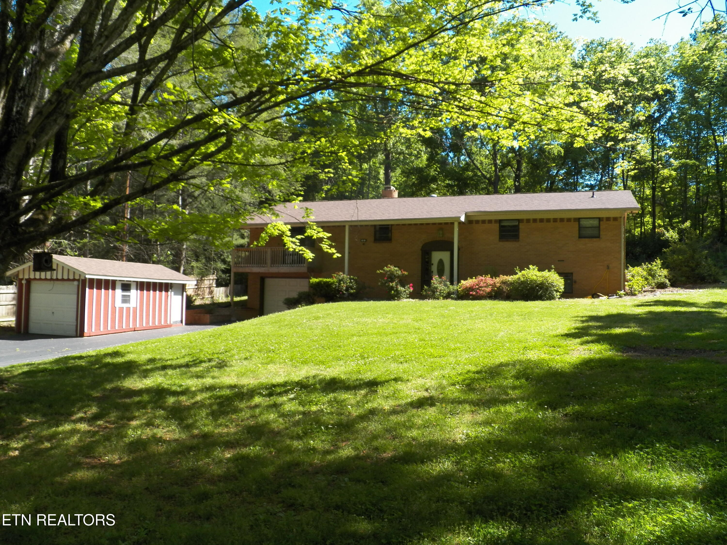 1634 Snodderly Road Lenoir City TN 37771