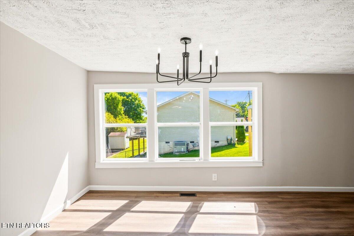 404 Sharp Lane Knoxville TN 37912