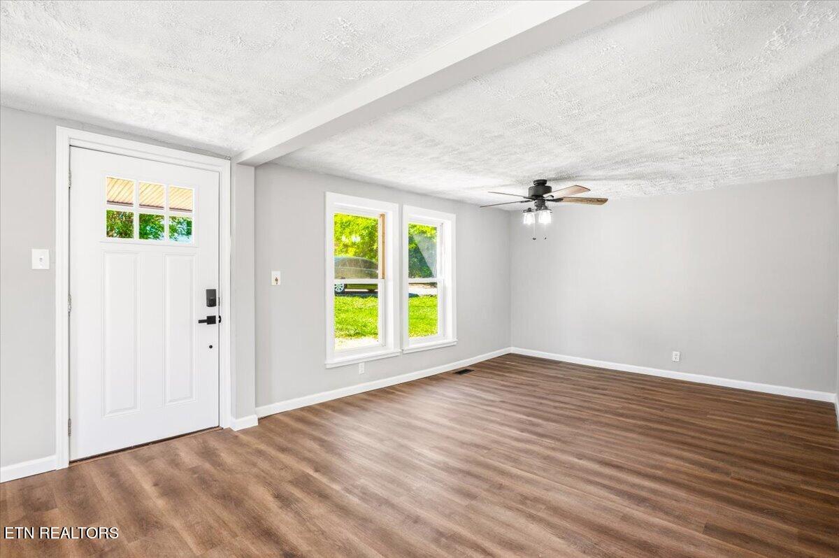404 Sharp Lane Knoxville TN 37912