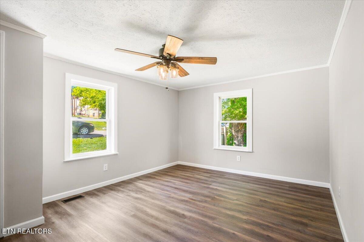 404 Sharp Lane Knoxville TN 37912