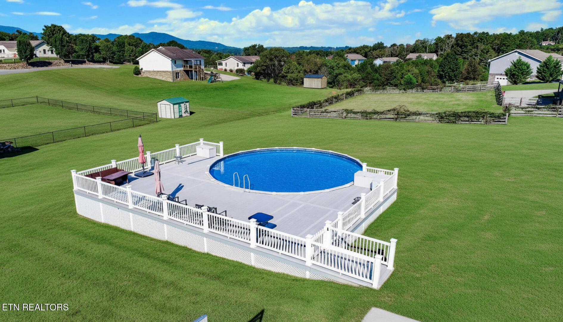 1114 Caleb Lane Newport TN 37821