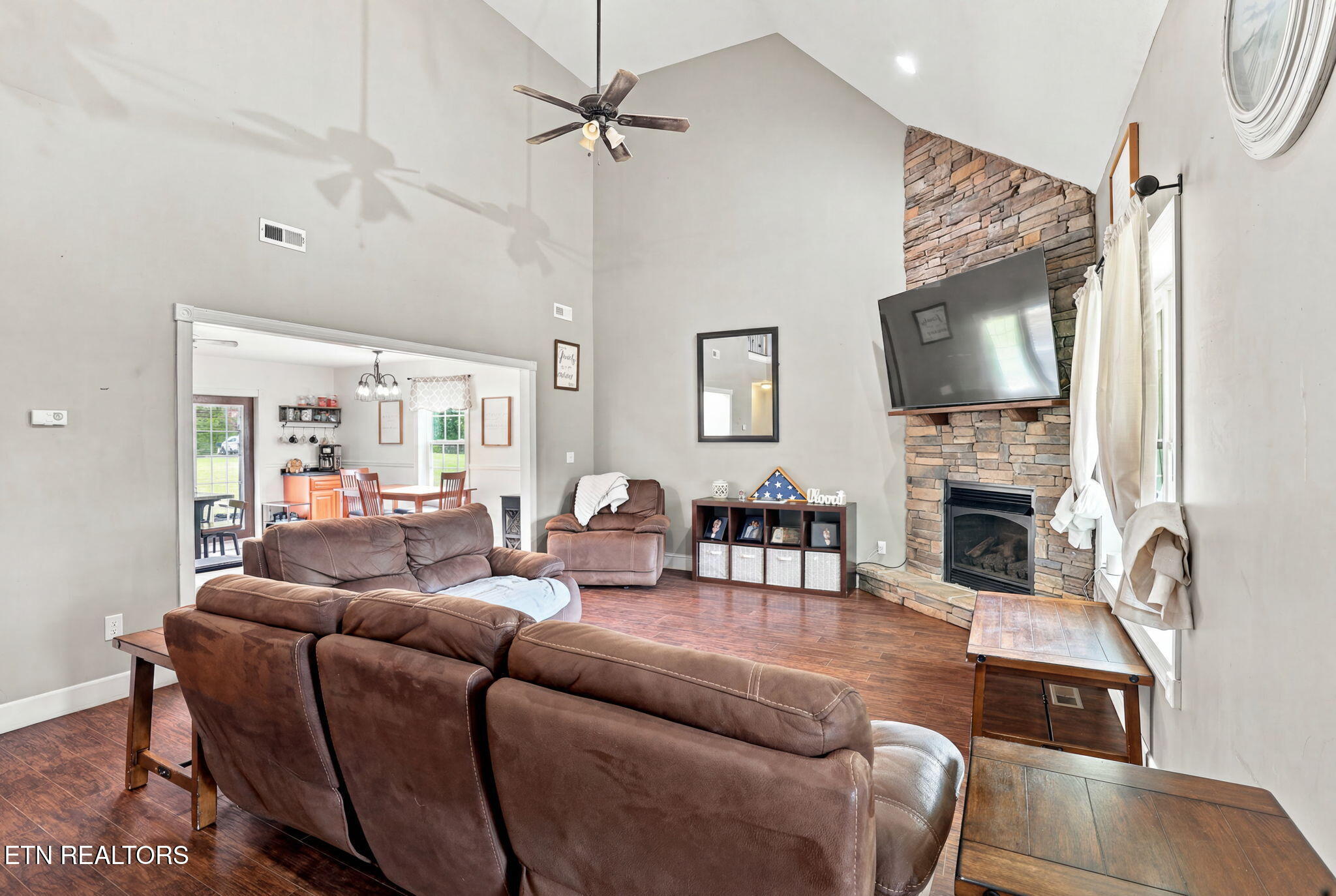 555 New Clear Branch Road Rocky Top TN 37769