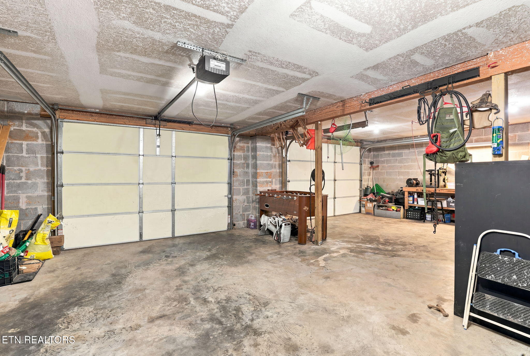 555 New Clear Branch Road Rocky Top TN 37769