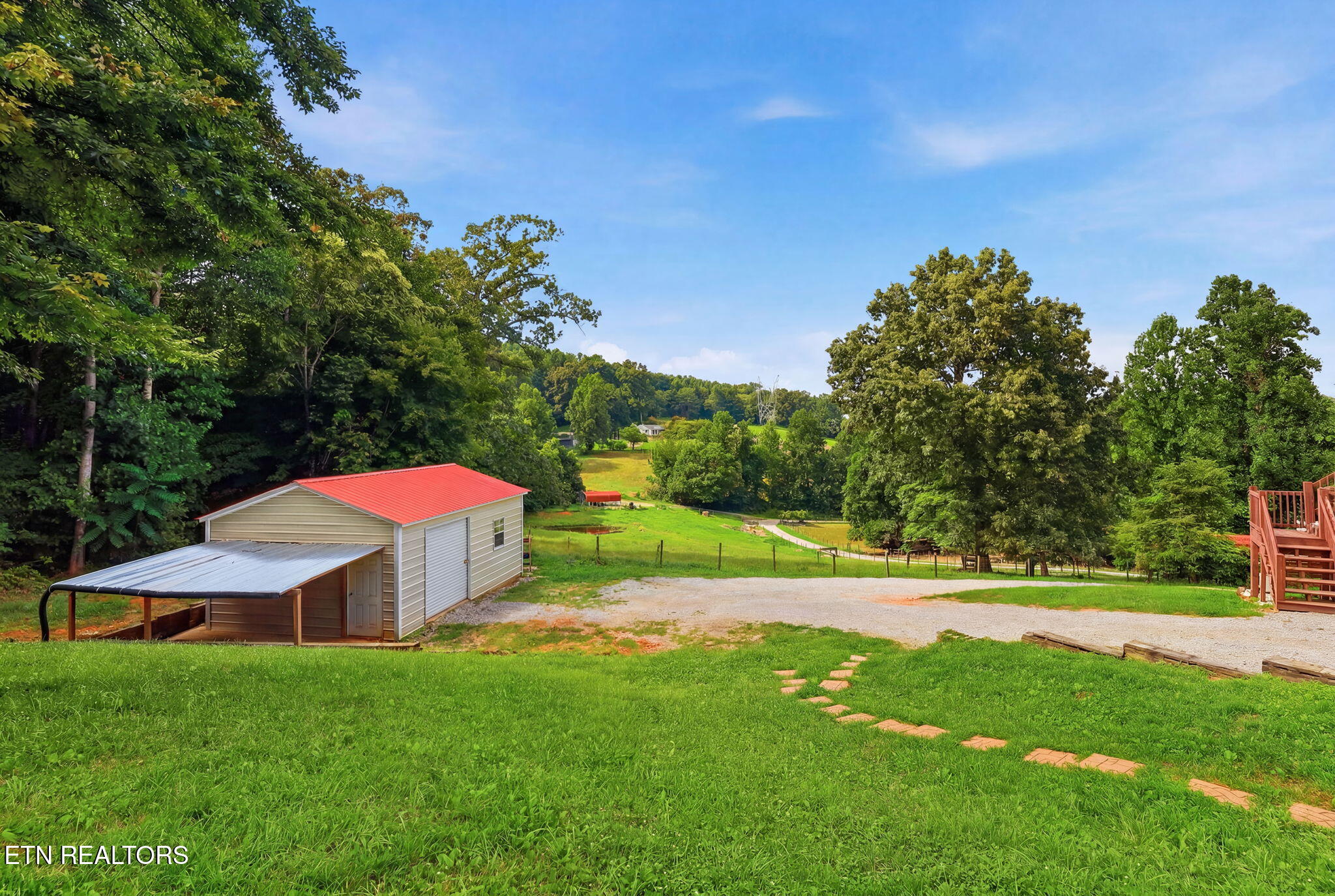 555 New Clear Branch Road Rocky Top TN 37769