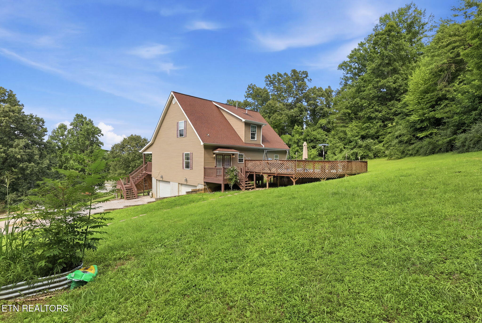555 New Clear Branch Road Rocky Top TN 37769