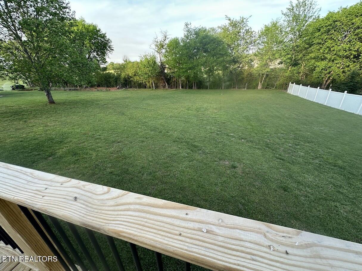 204 Meadow Lane Madisonville TN 37354