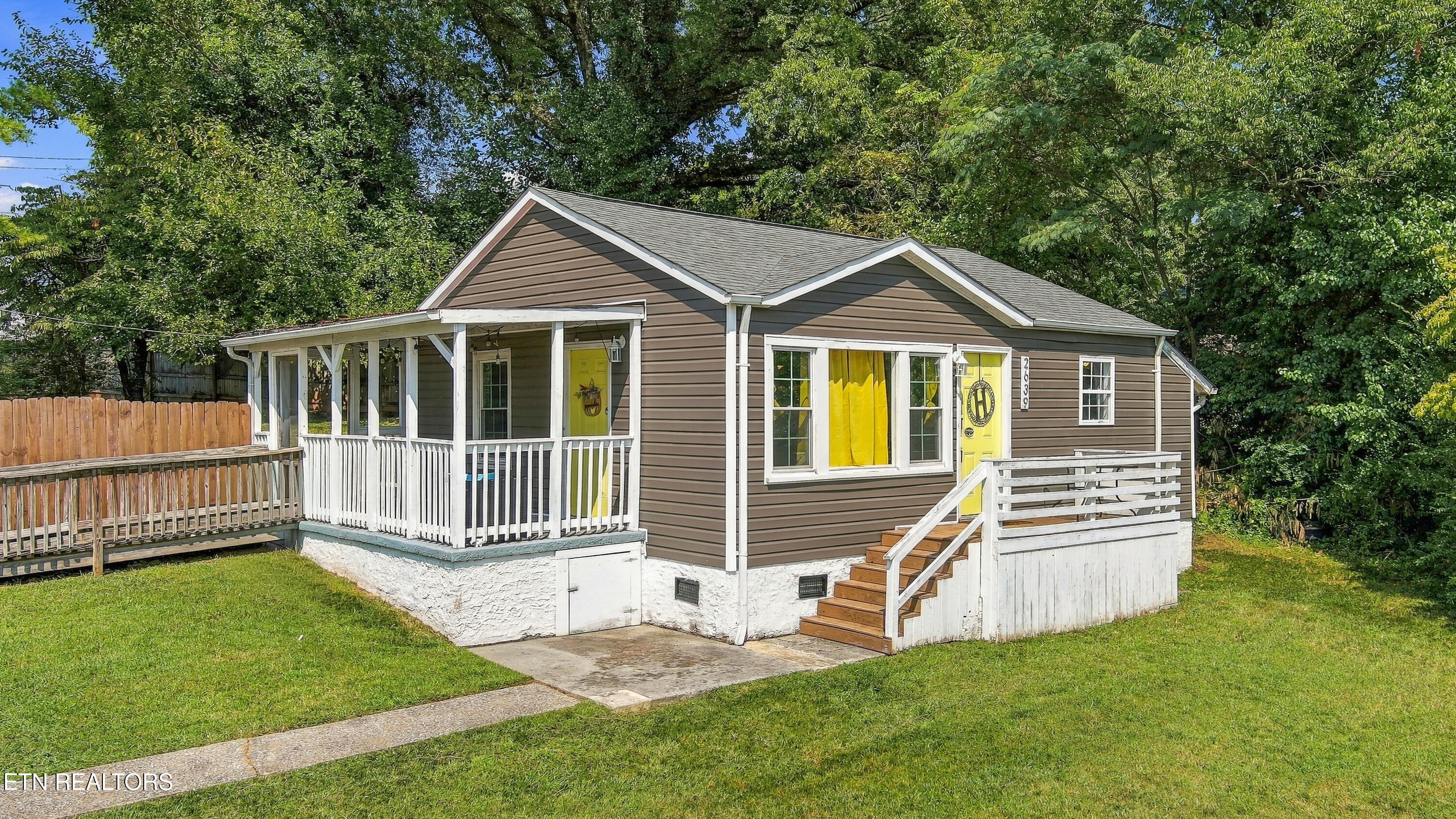 2639 Cecil Avenue Knoxville TN 37917