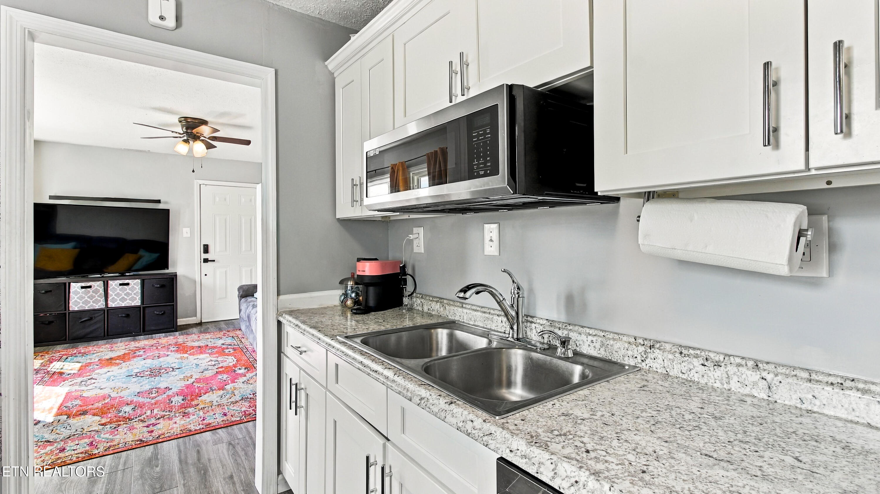 2639 Cecil Avenue Knoxville TN 37917