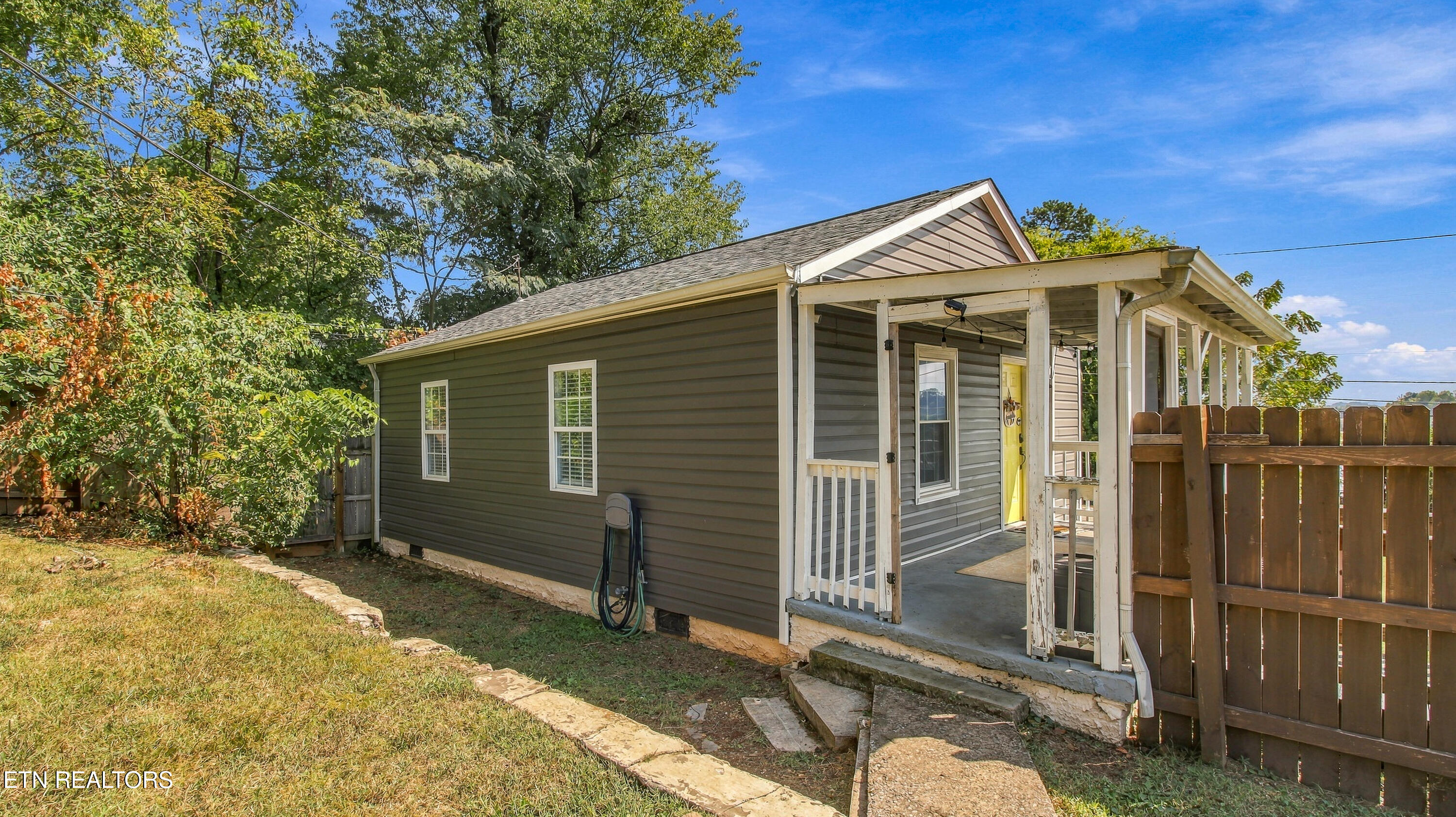 2639 Cecil Avenue Knoxville TN 37917