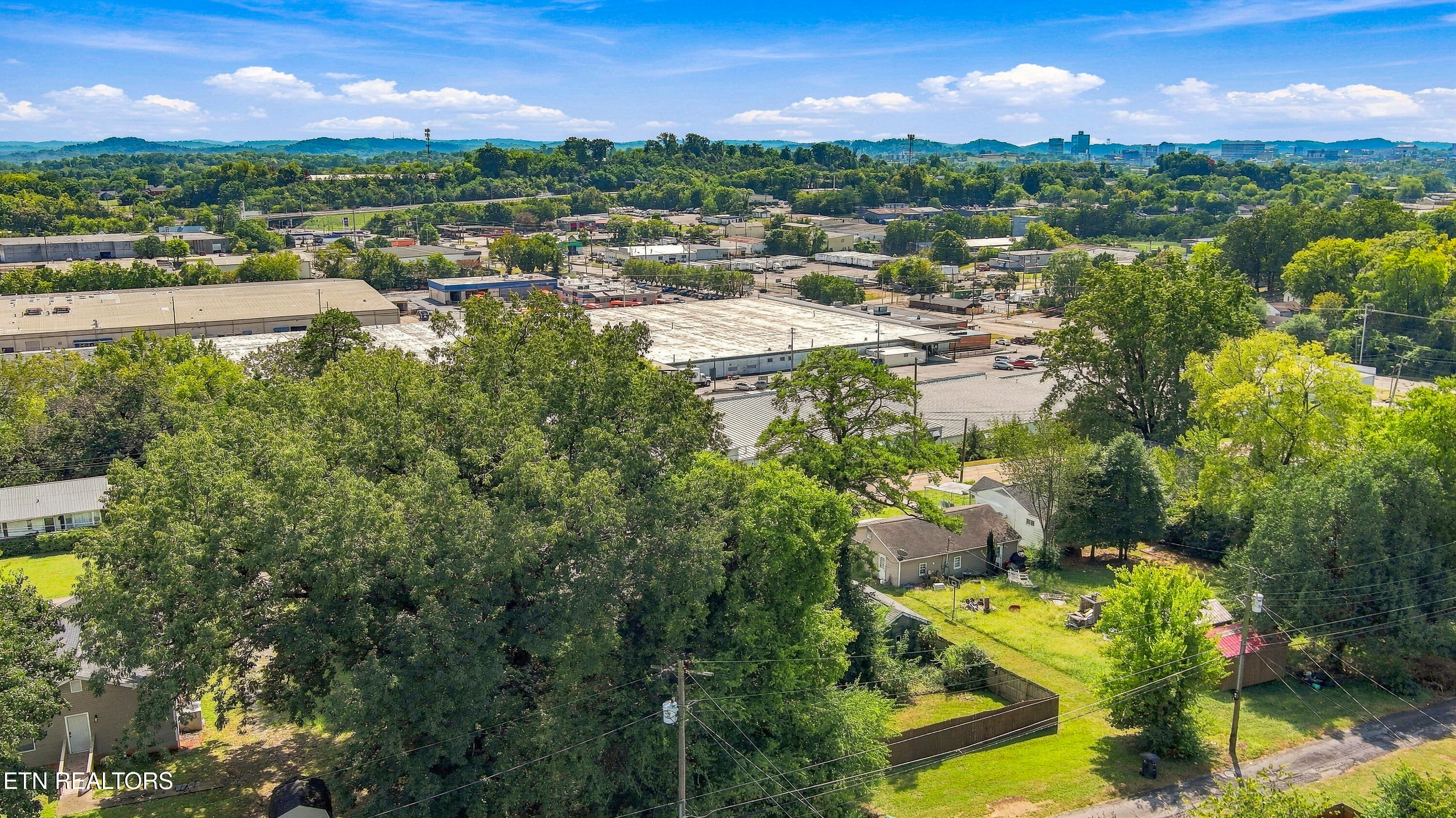 2639 Cecil Avenue Knoxville TN 37917