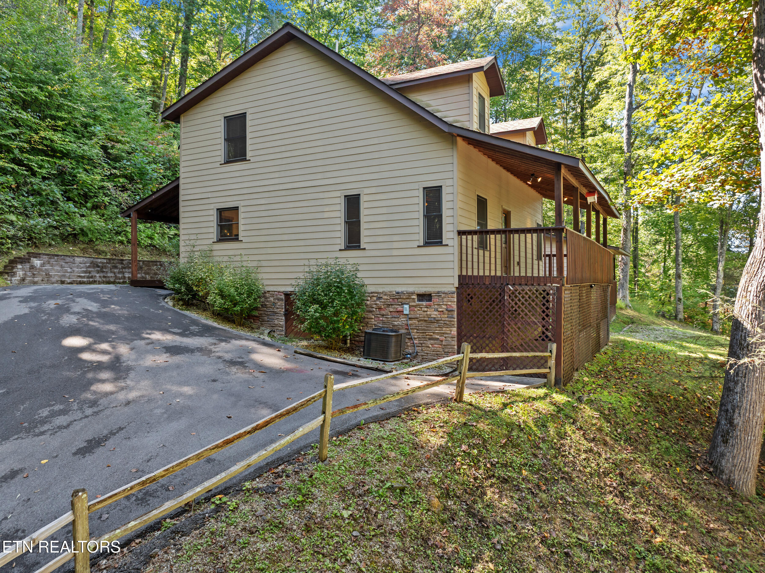 3748 Ginseng Way Sevierville TN 37862