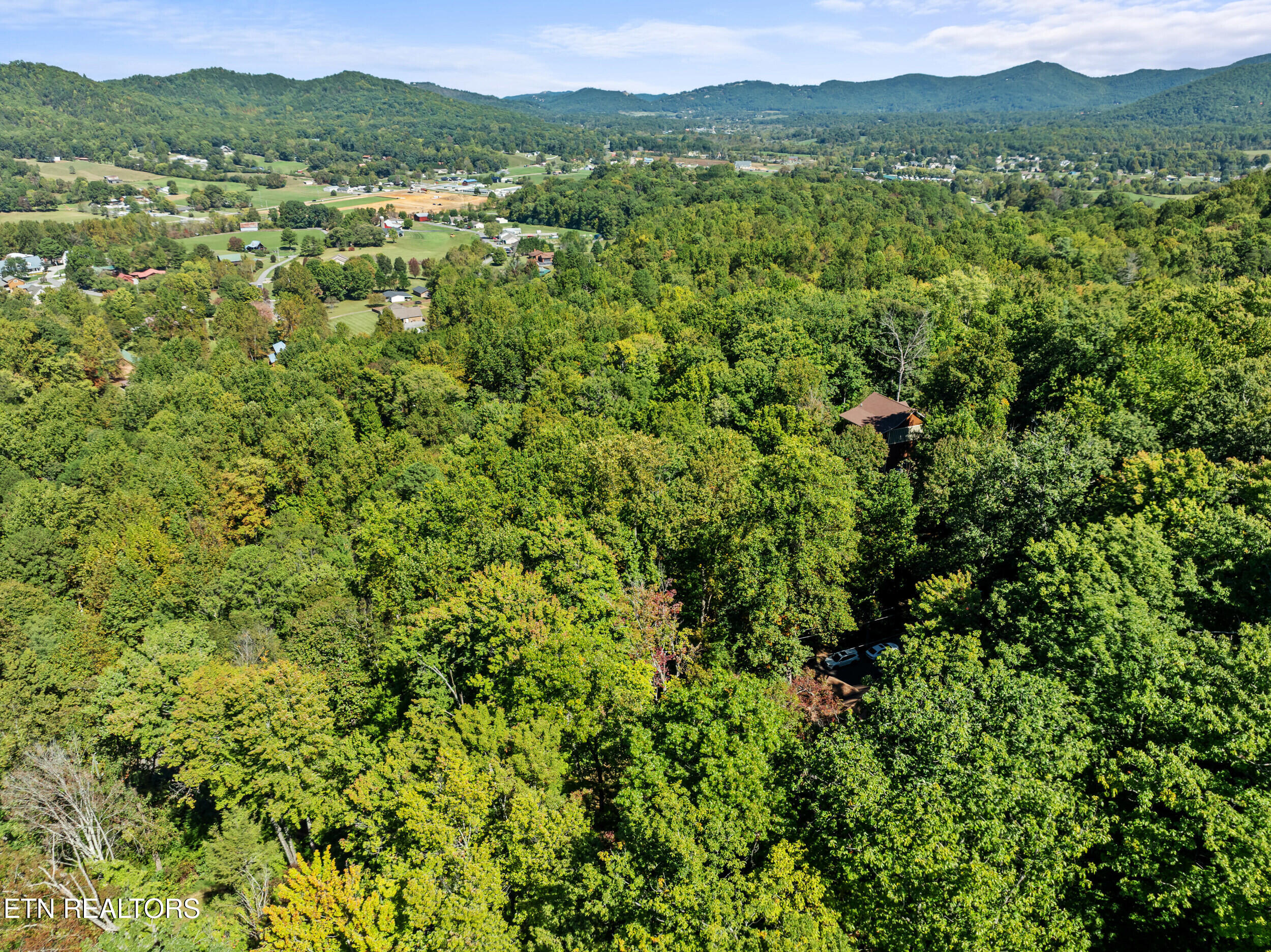 3748 Ginseng Way Sevierville TN 37862