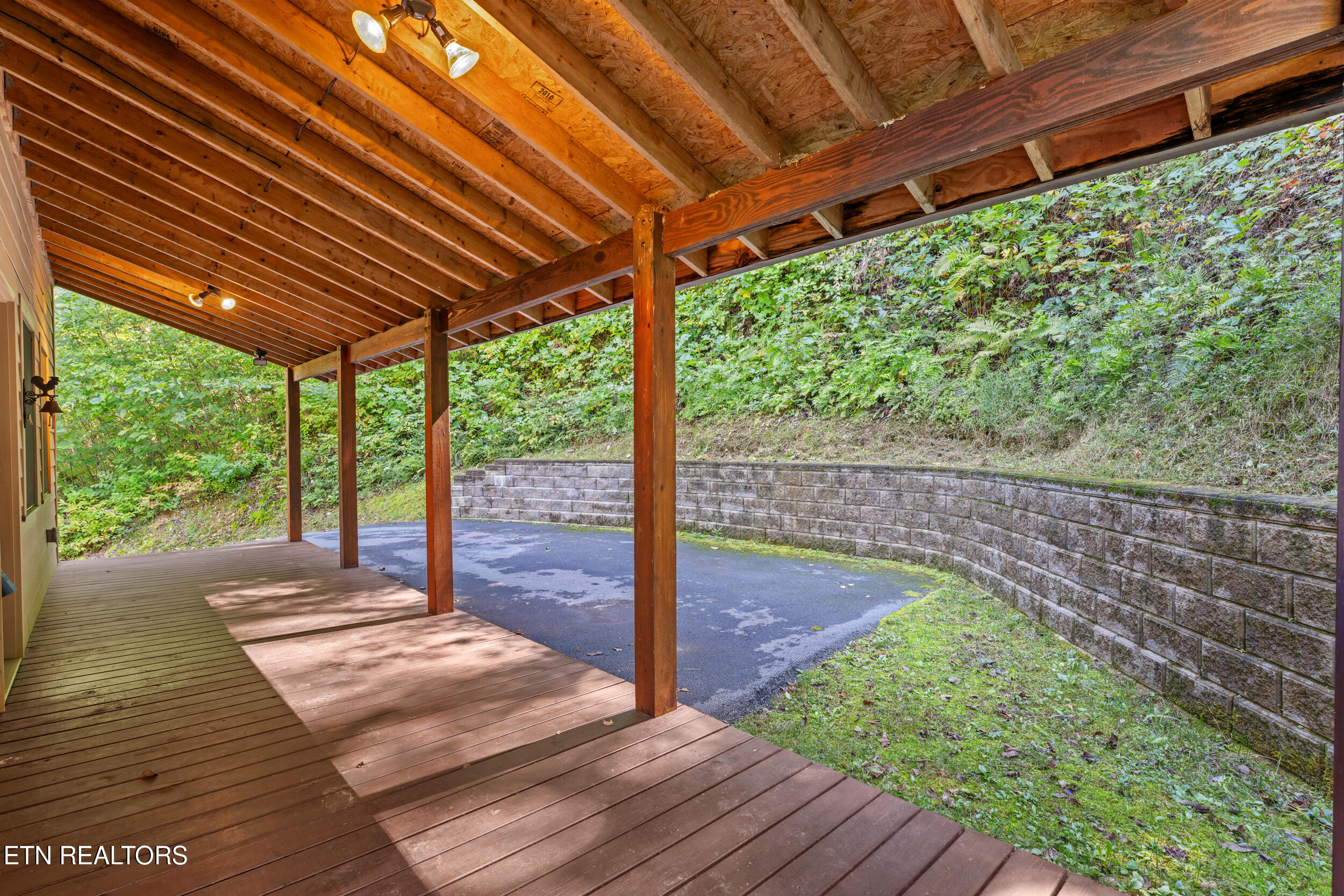 3748 Ginseng Way Sevierville TN 37862