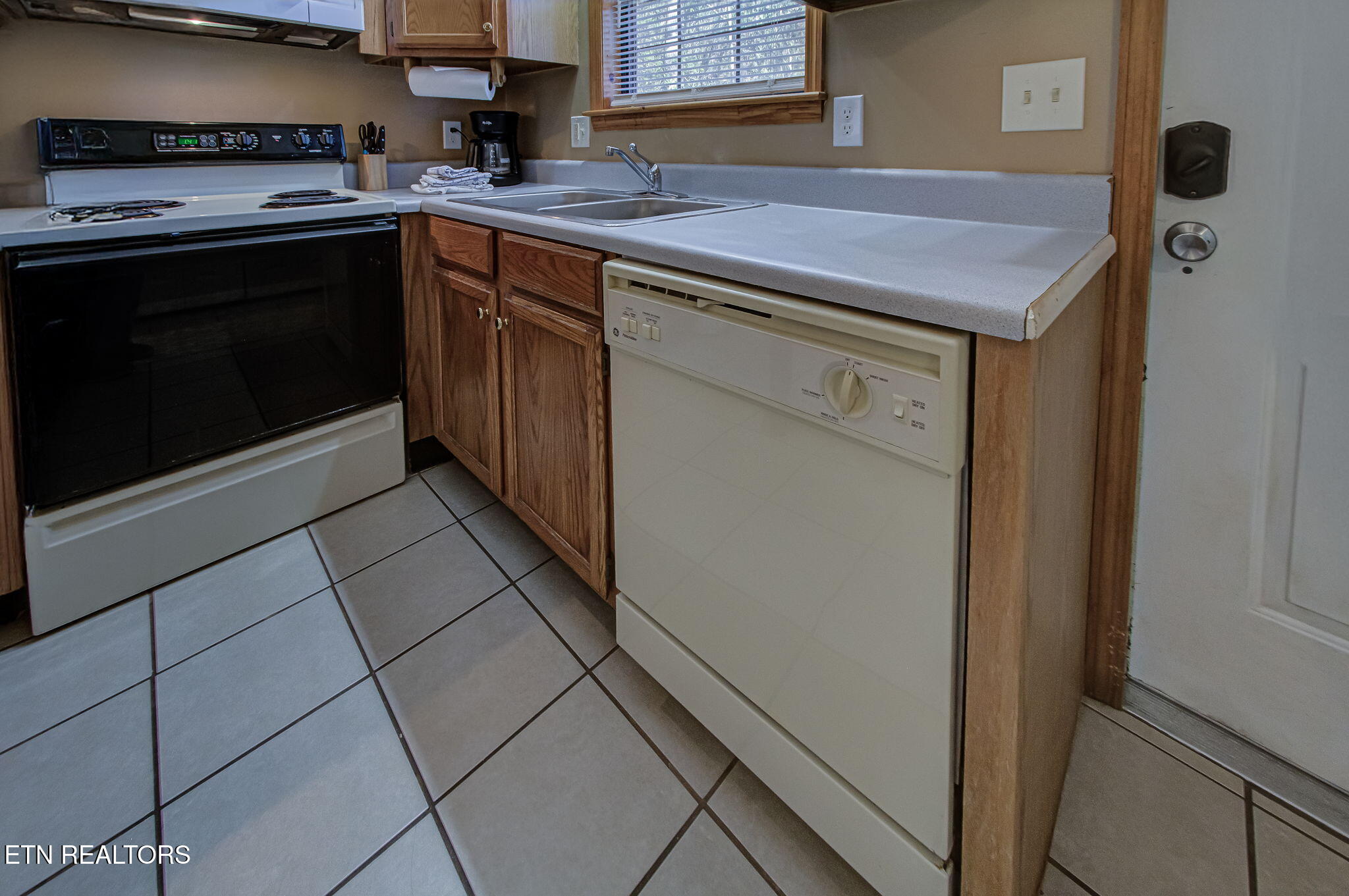 216 Whaley Drive Gatlinburg TN 37738