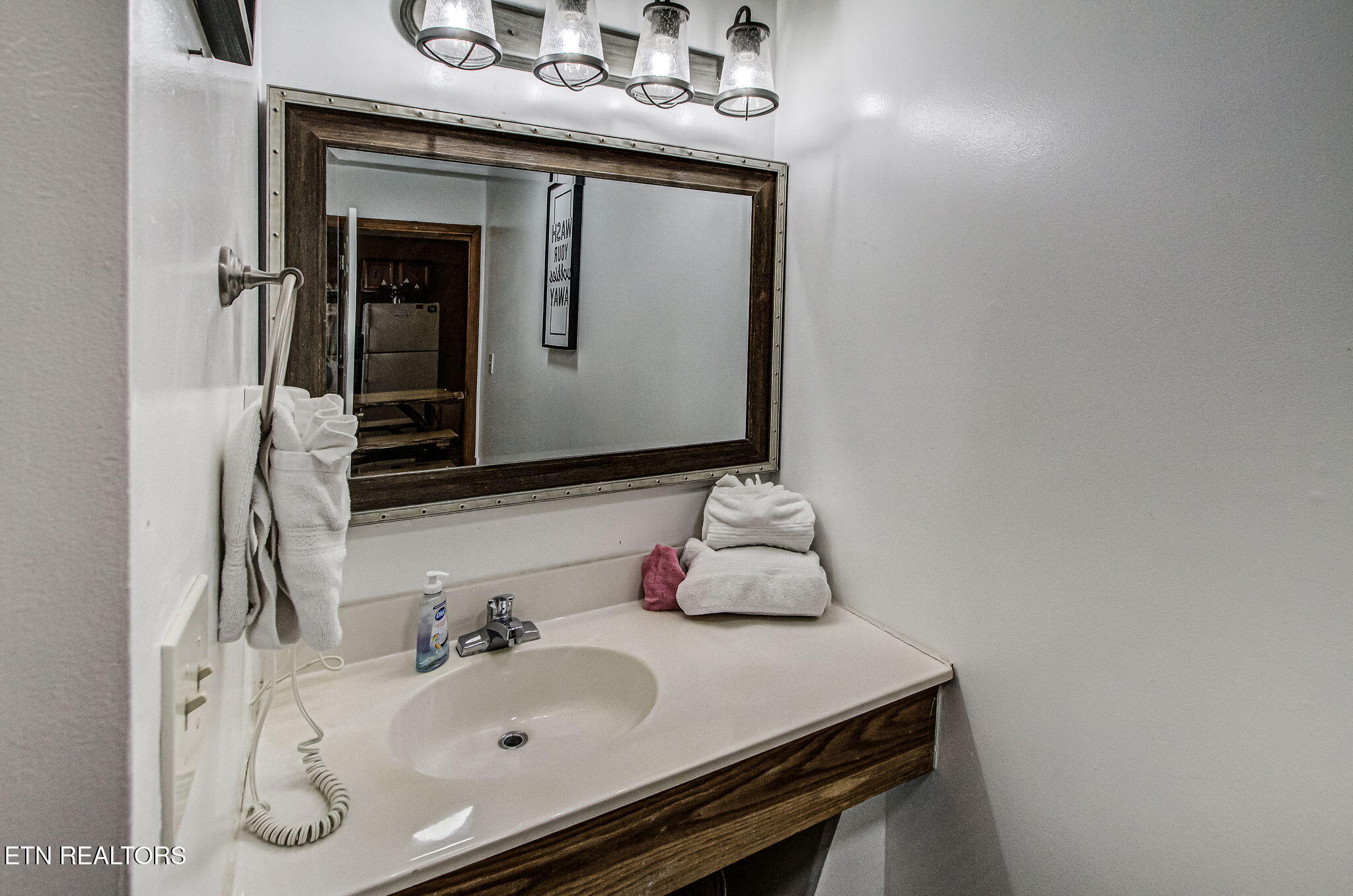 216 Whaley Drive Gatlinburg TN 37738