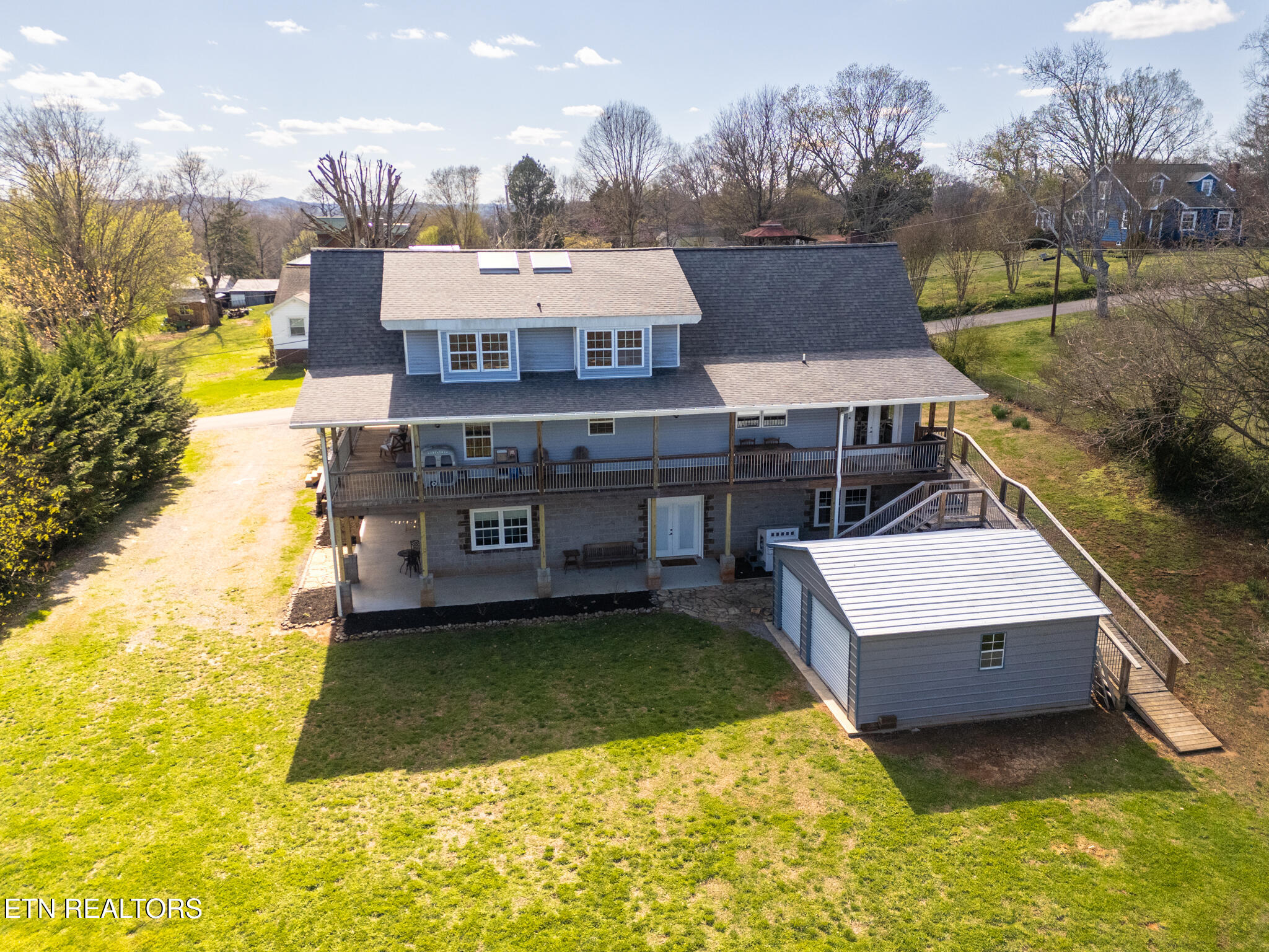 2829 Spruce Hill Road Louisville TN 37777