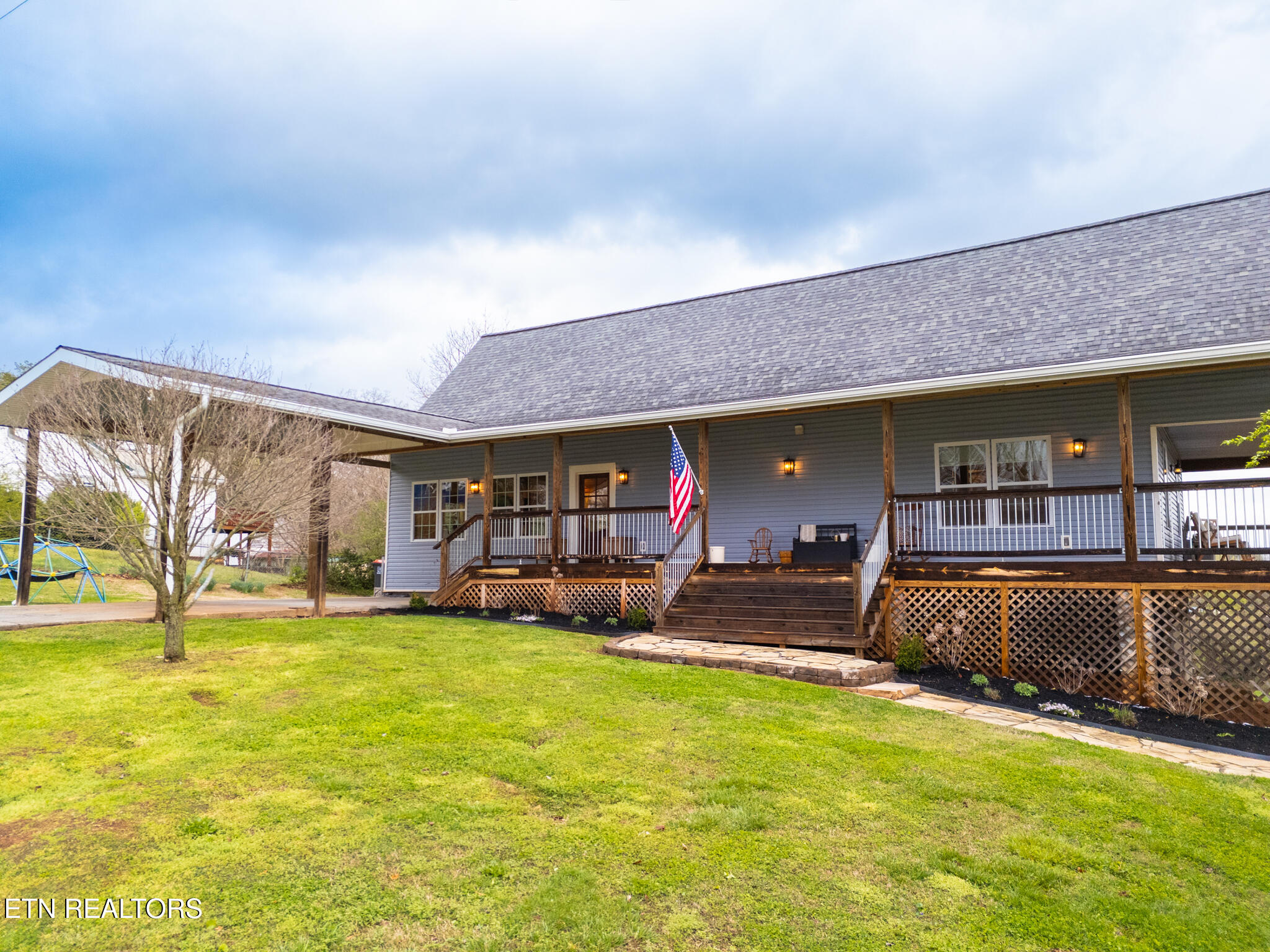 2829 Spruce Hill Road Louisville TN 37777
