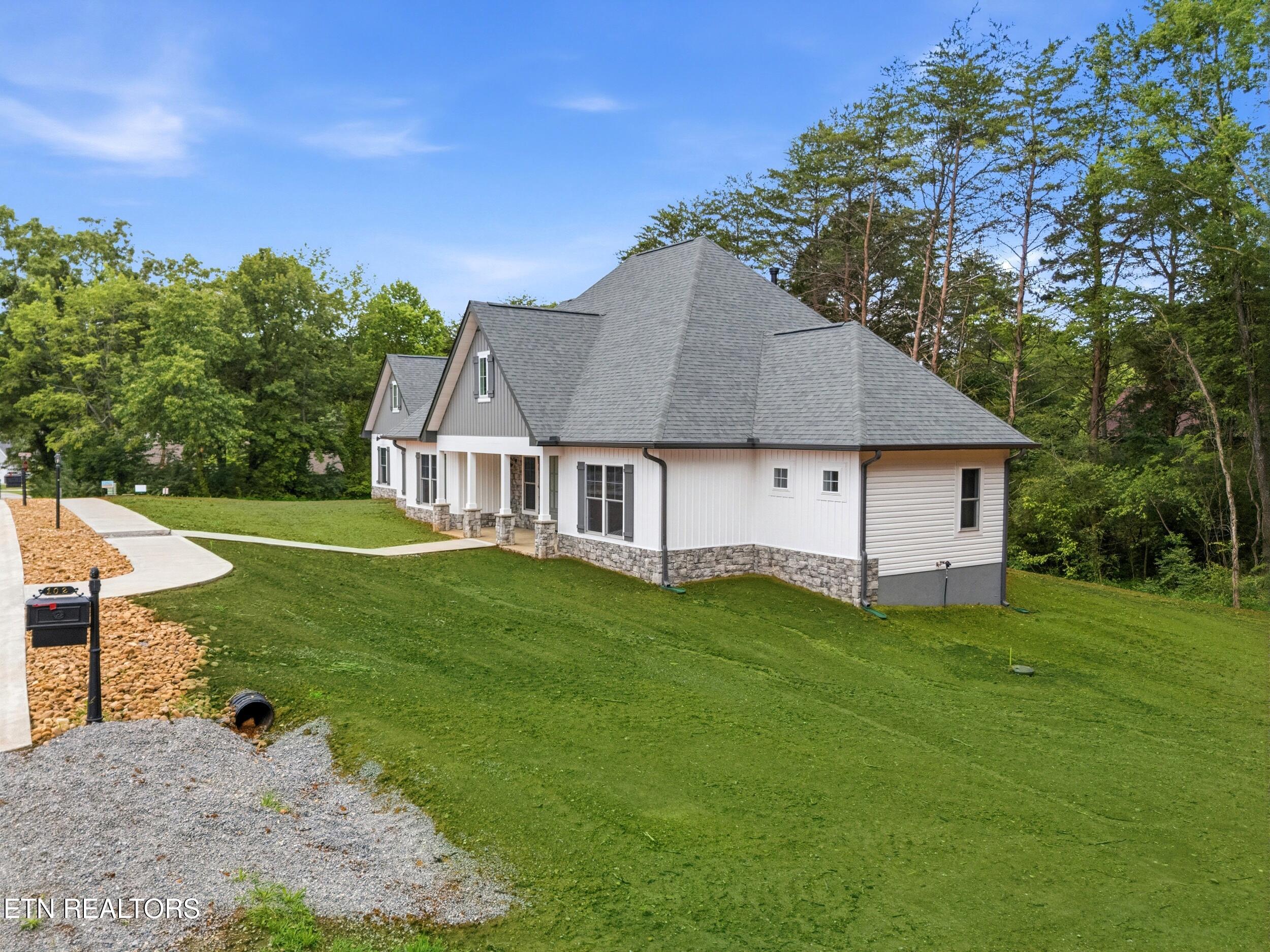 213 Gado Lane Loudon TN 37774