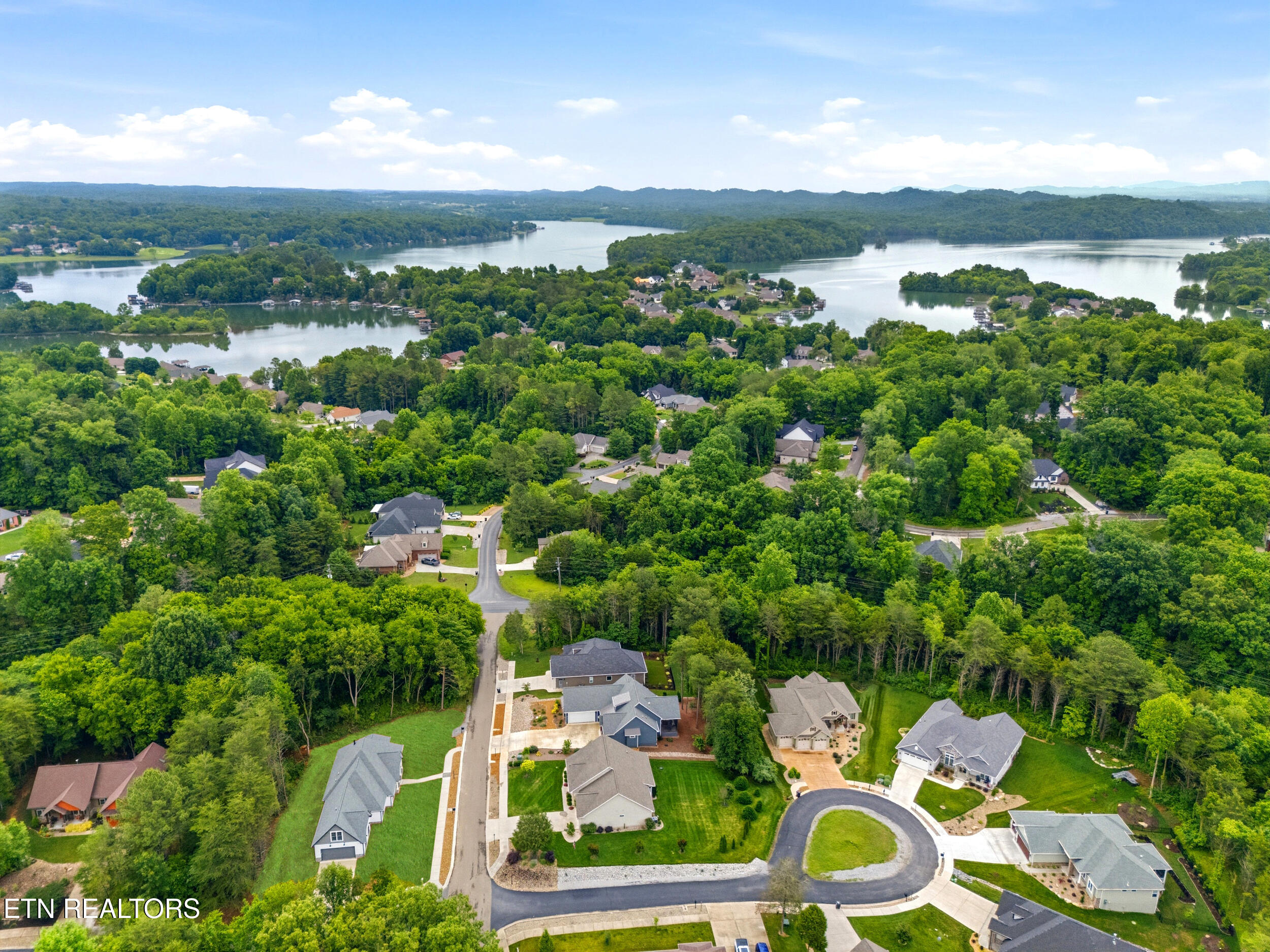 213 Gado Lane Loudon TN 37774