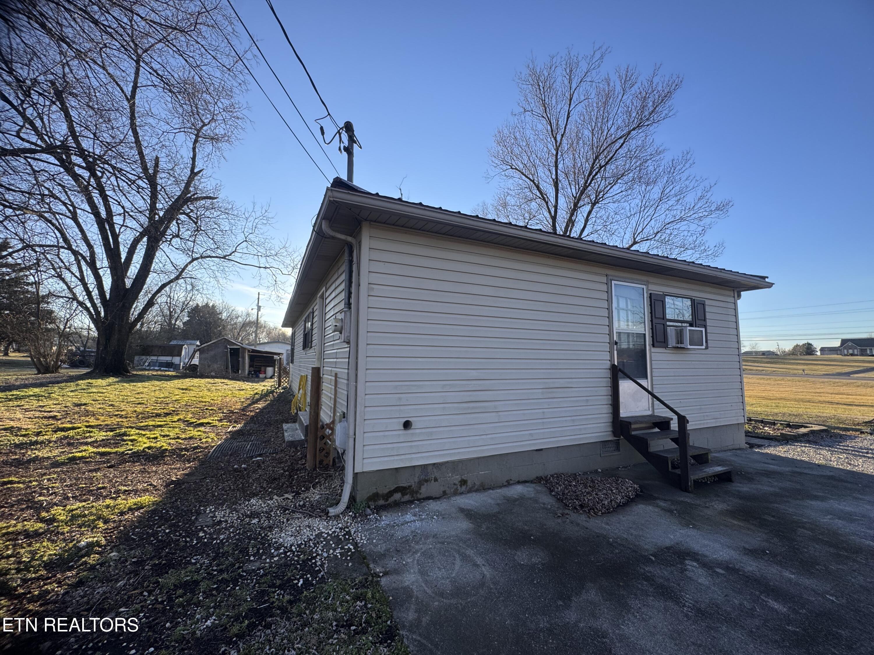 170 Dotson Road Greenback TN 37742