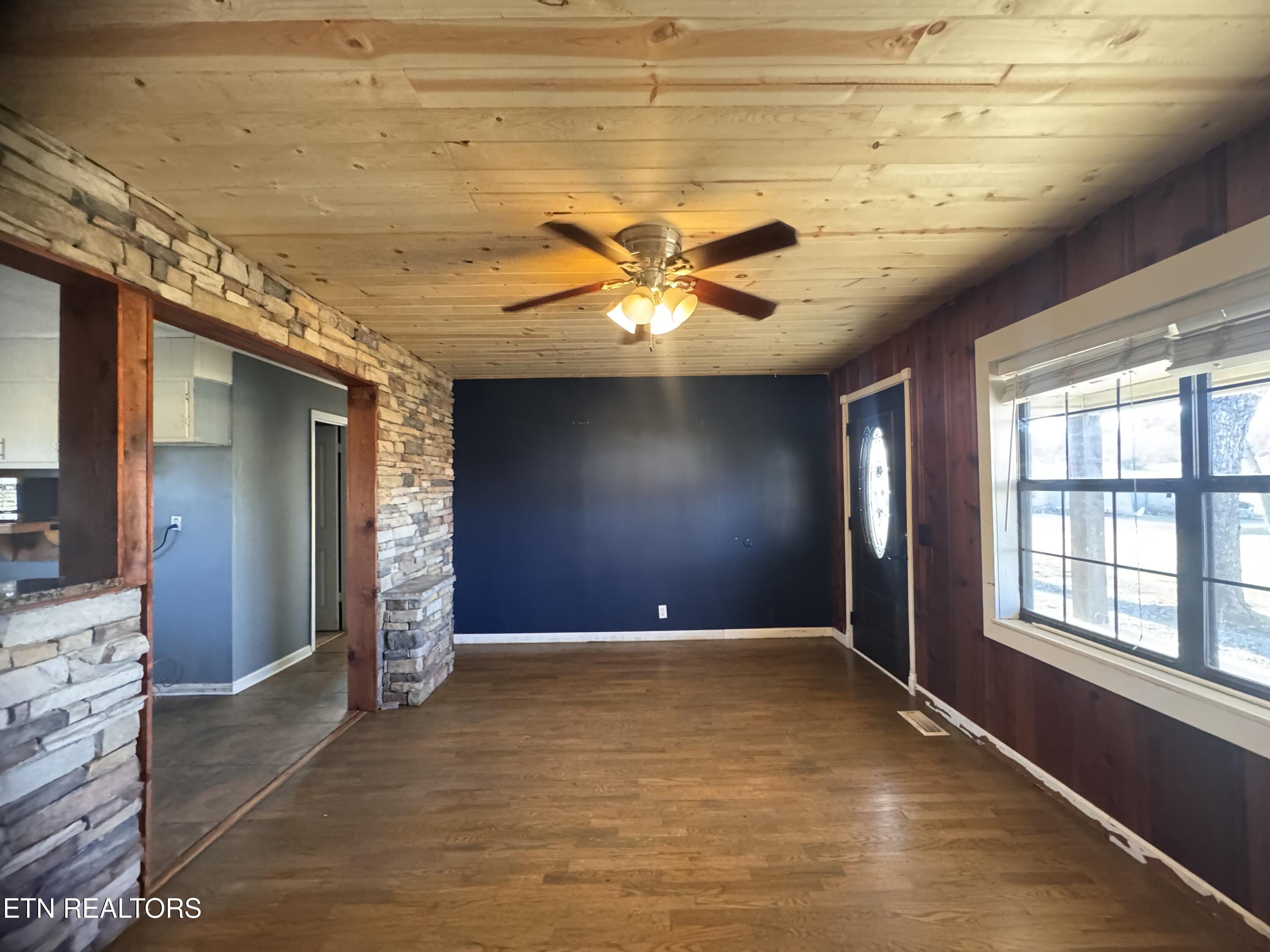 170 Dotson Road Greenback TN 37742