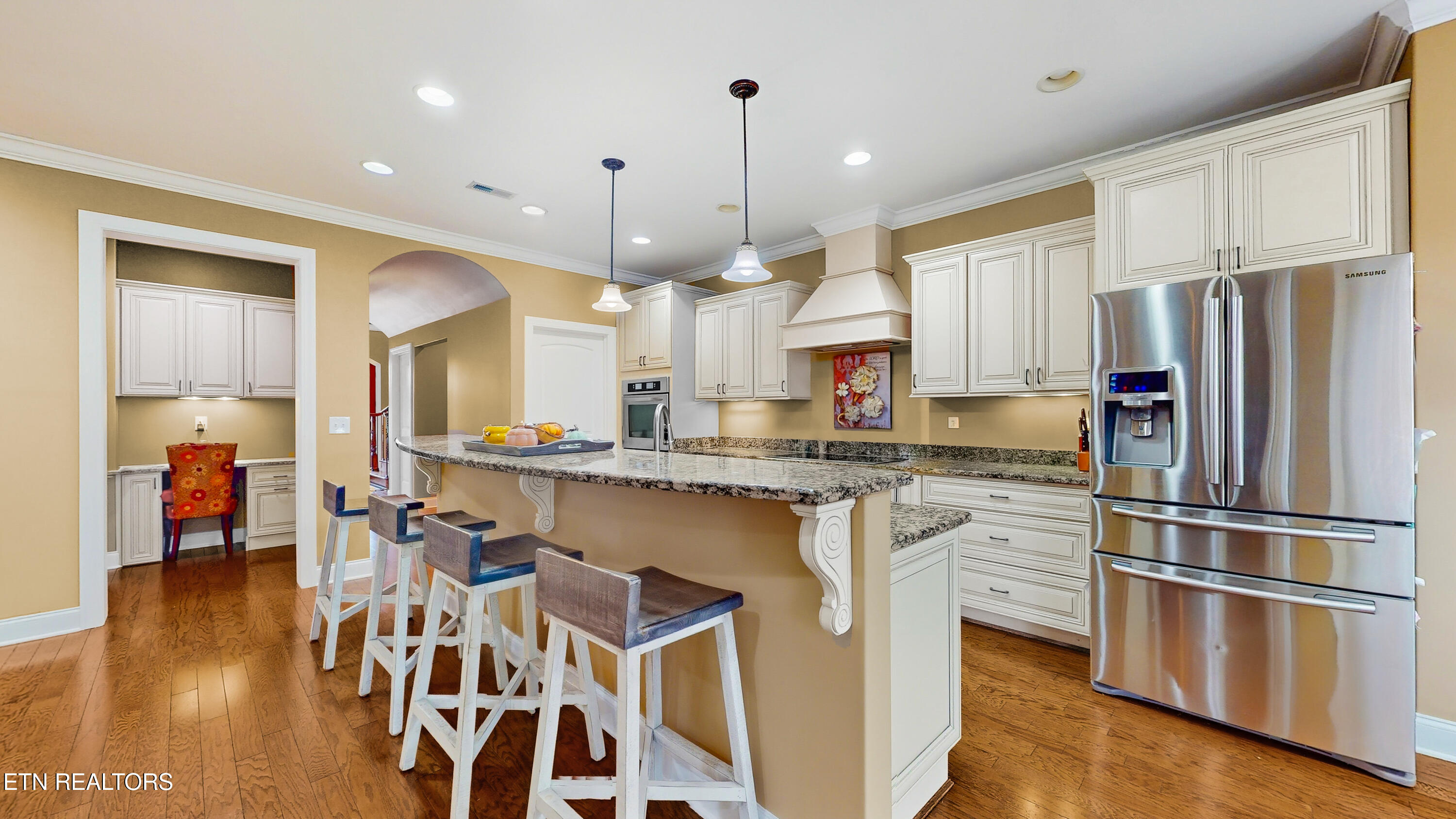 3713 Edgewater Way Louisville TN 37777