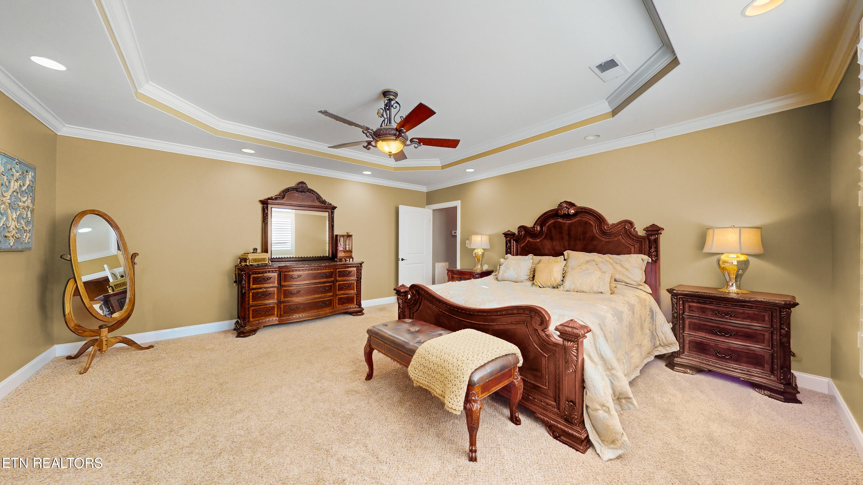 3713 Edgewater Way Louisville TN 37777