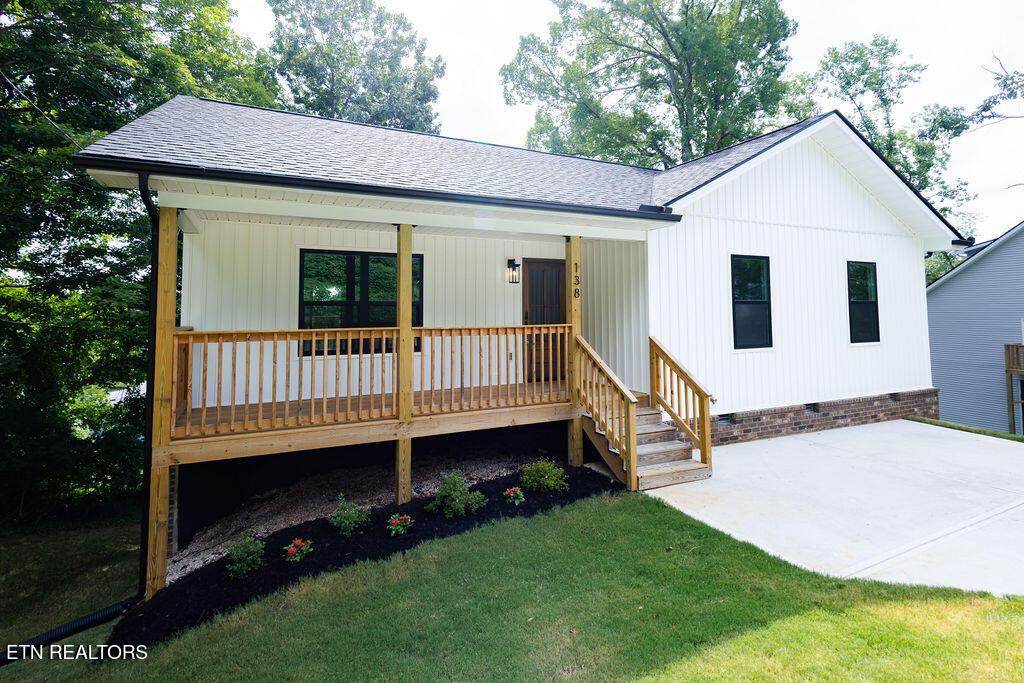 138 California Avenue Oak Ridge TN 37830