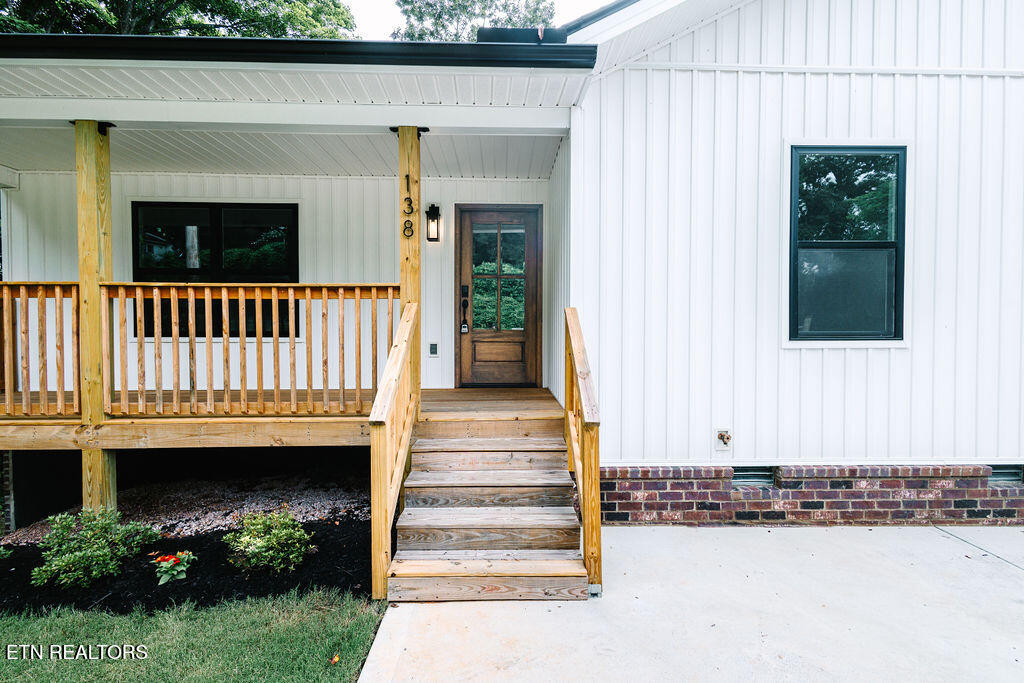 138 California Avenue Oak Ridge TN 37830