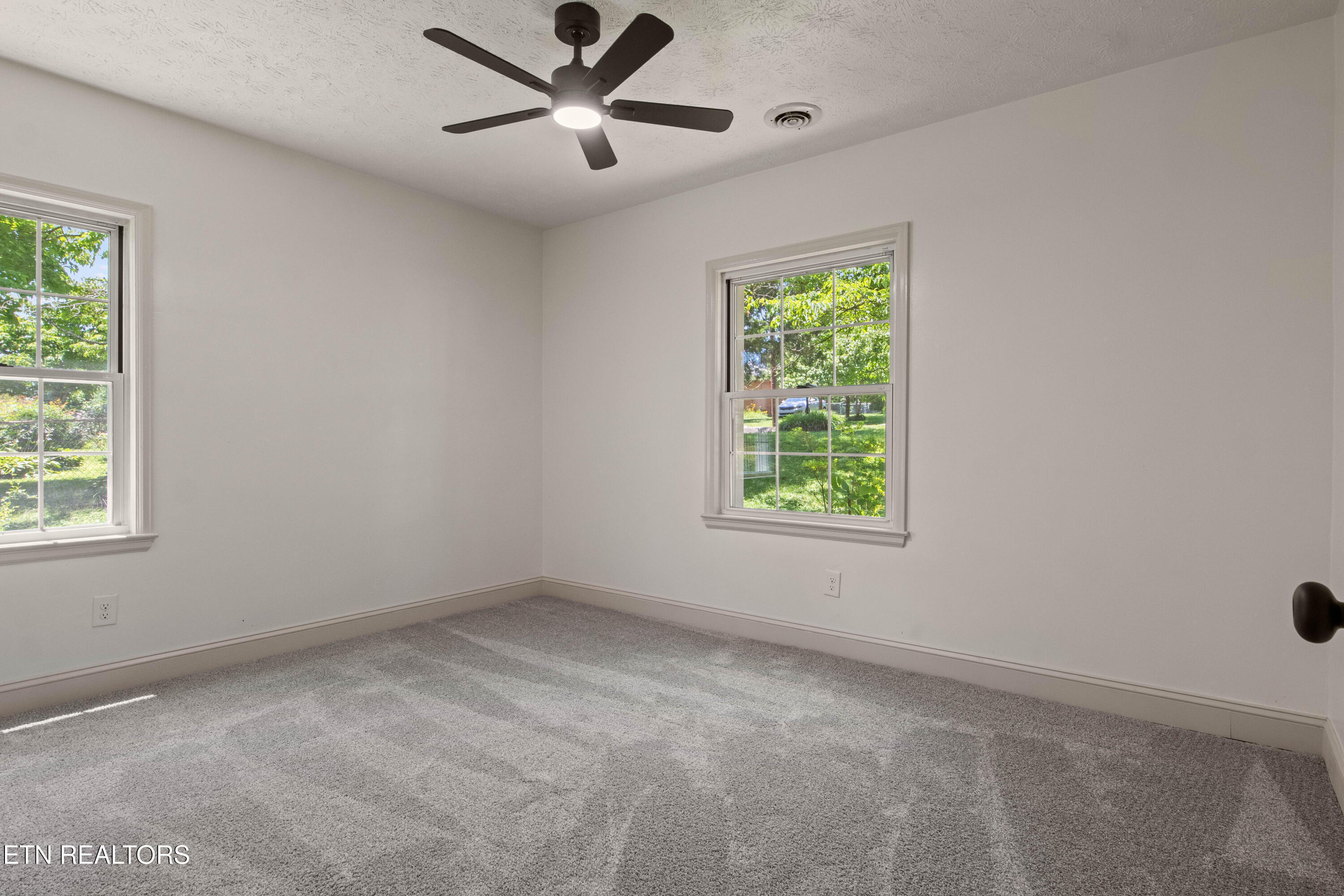 3824 Longwood Drive Knoxville TN 37918